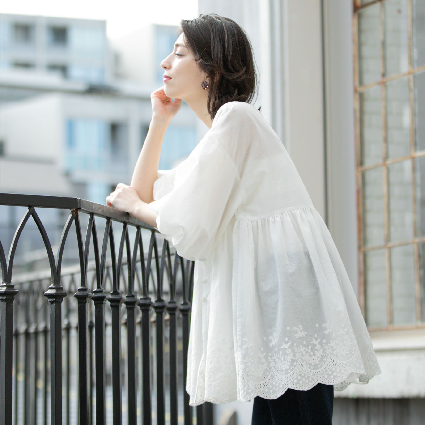 OPAQUE.CLIP「バルーン袖スカラップ刺繍レースチュニック」|シャツ・ブラウス|