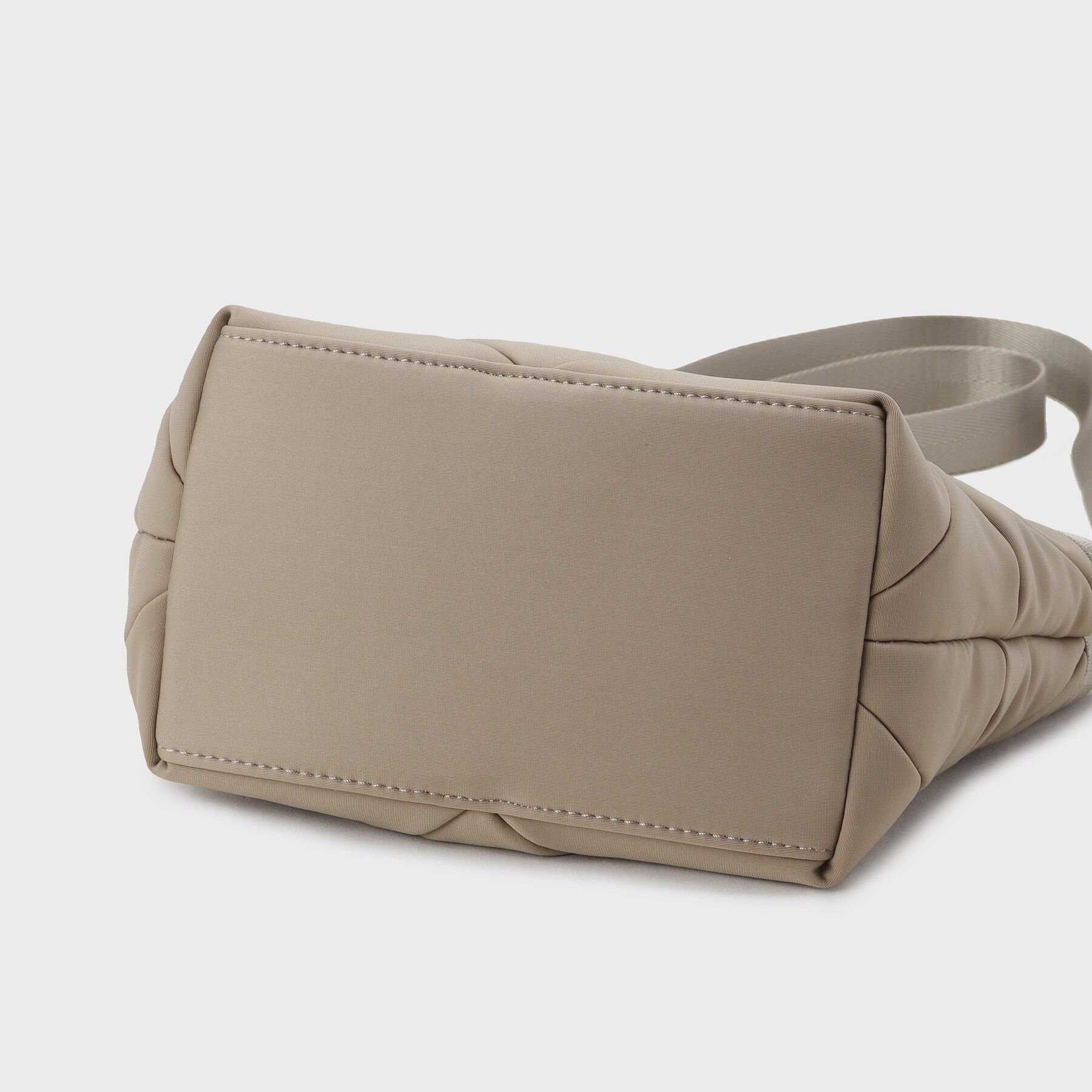 OPAQUE.CLIP「【軽量】トライアングルミニショルダーバッグ」|ショルダー・メッセンジャー|