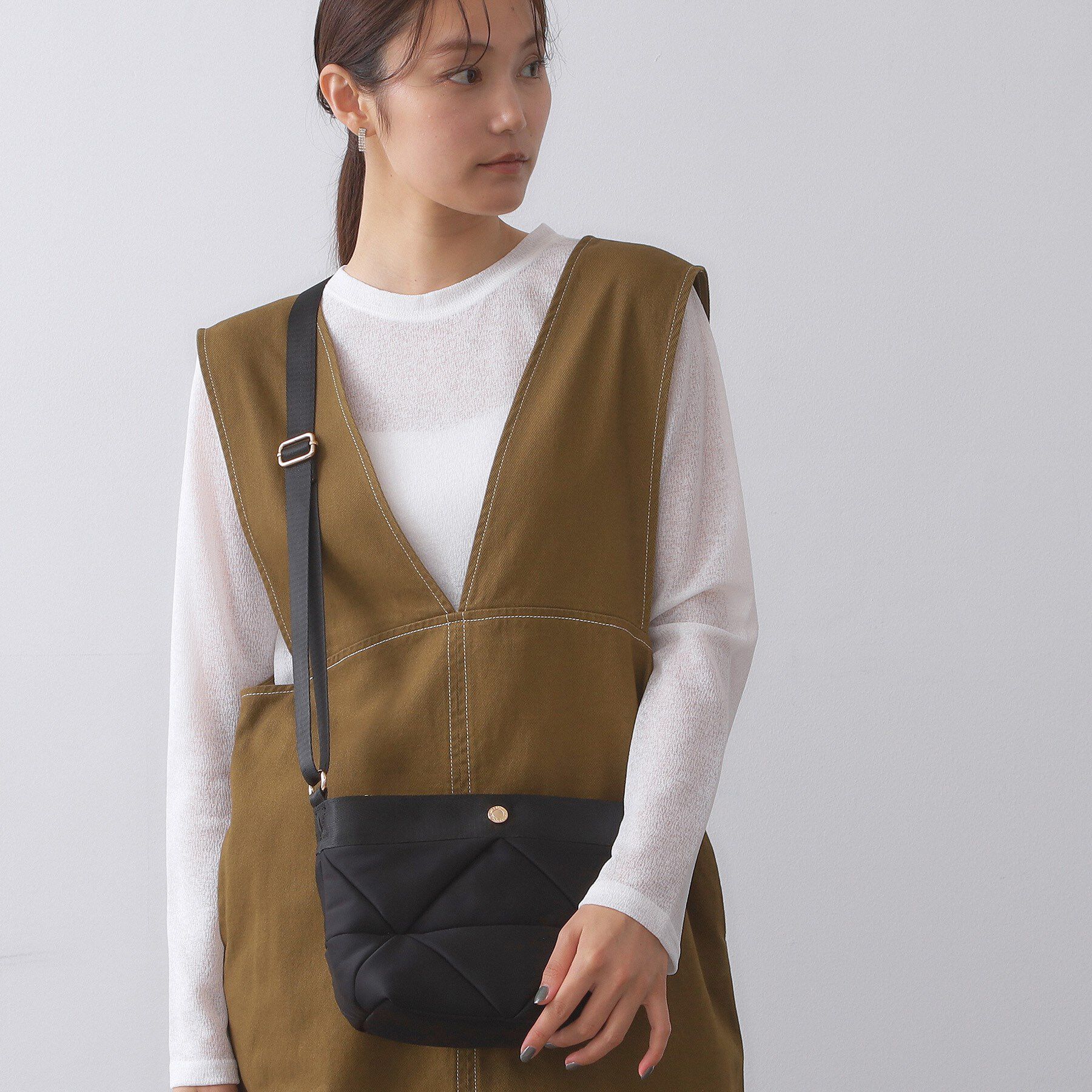 OPAQUE.CLIP「【軽量】トライアングルミニショルダーバッグ」|ショルダー・メッセンジャー|