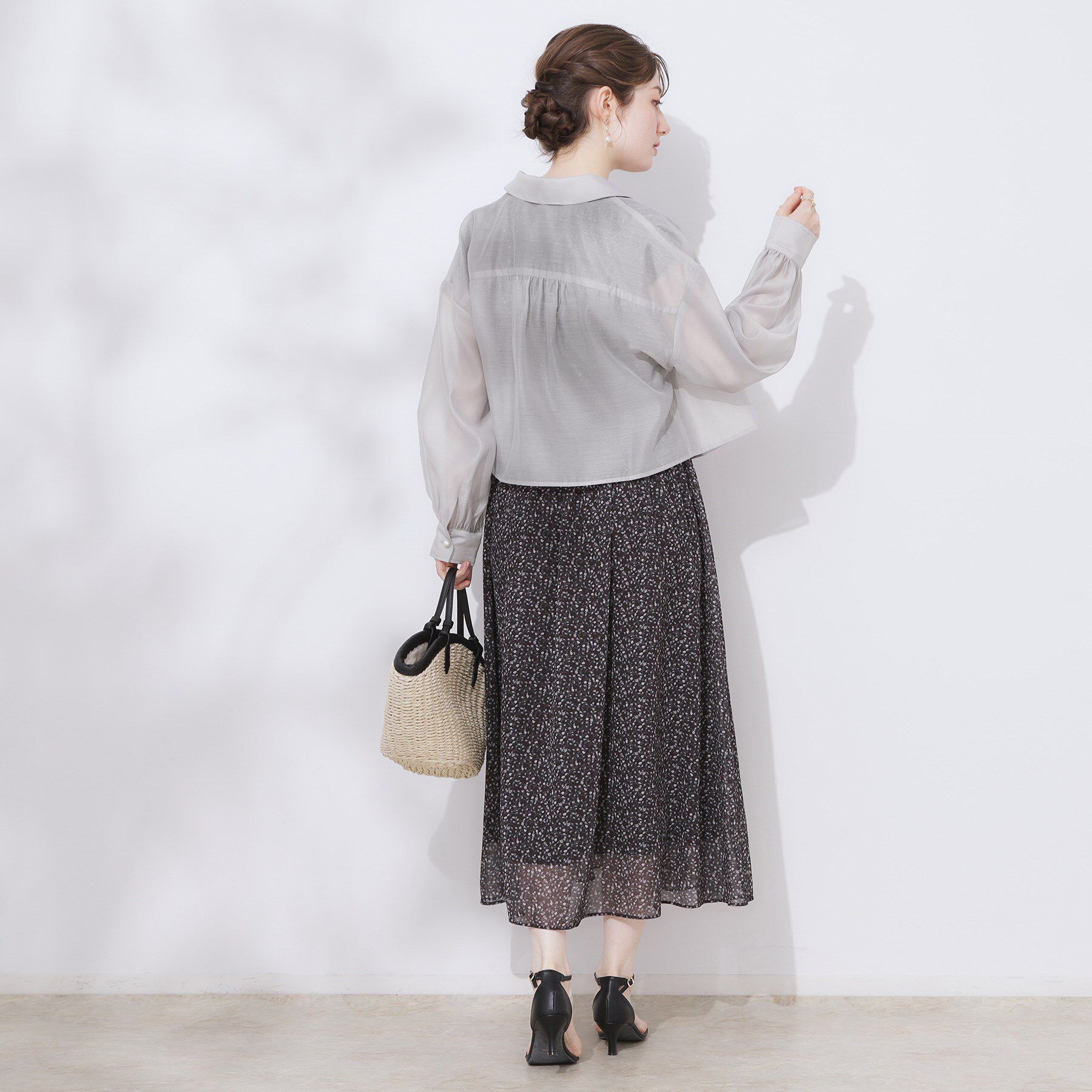 Couture broach「【洗える・秋まで使える】パール調ボタンシアーシャツ」|シャツ・ブラウス|