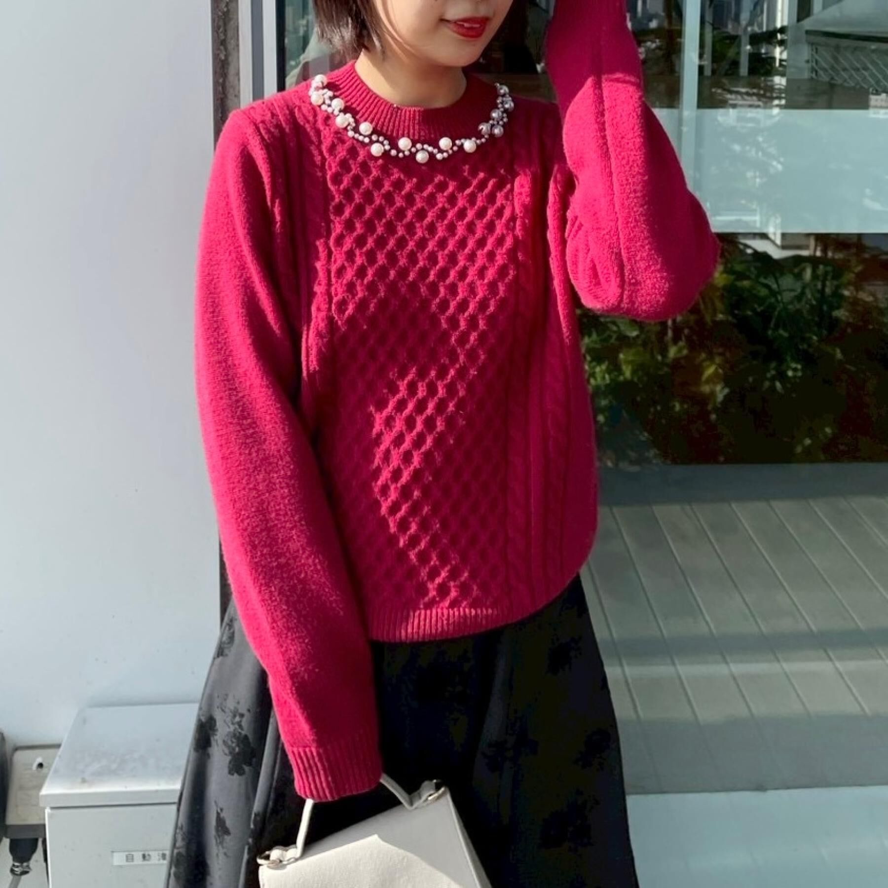 Couture broach「【きれいめ】パール調デザイン アラン柄ニット」|ニット・セーター|