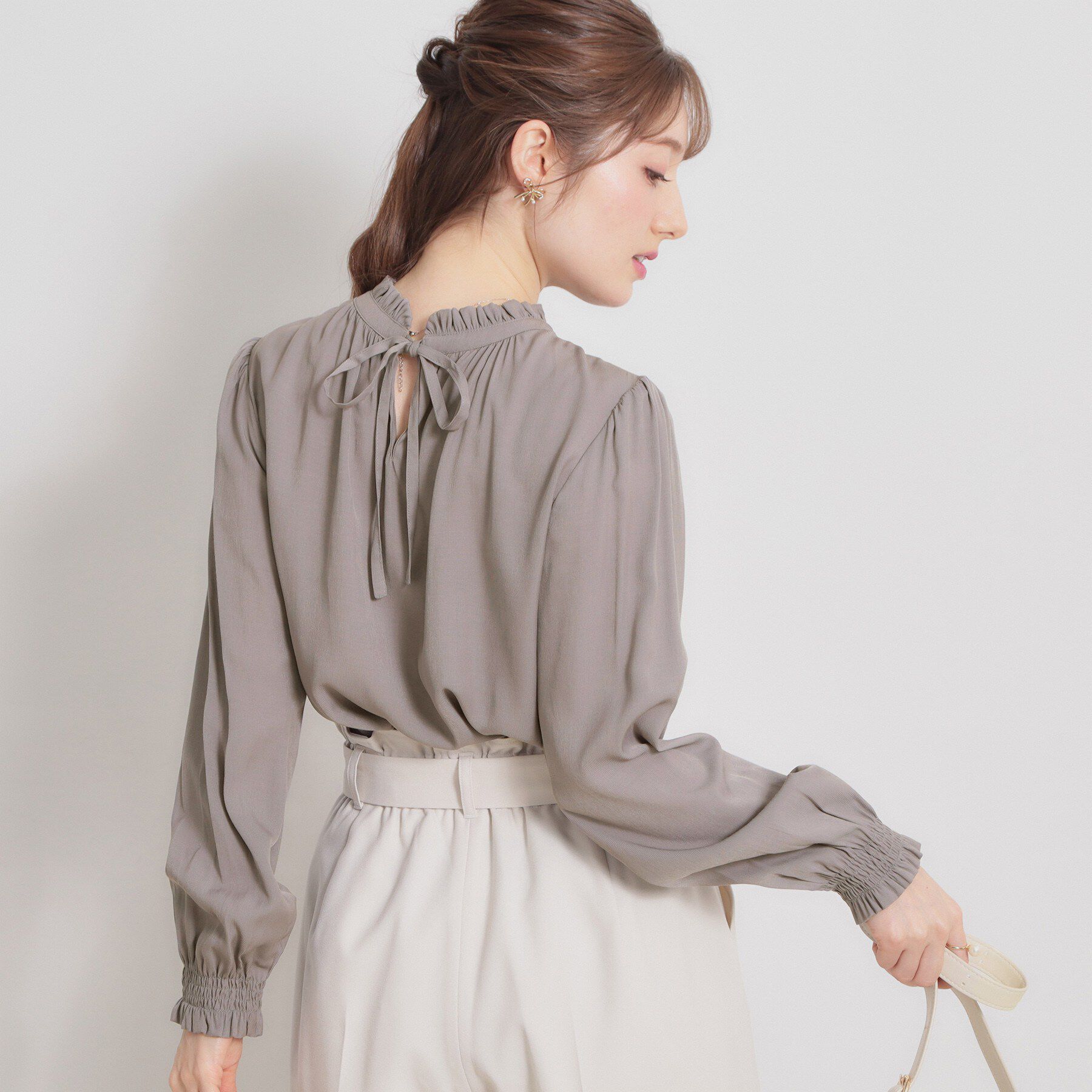 Couture broach「【前後2WAY・洗える】RTピケ リボン ブラウス」|シャツ・ブラウス|