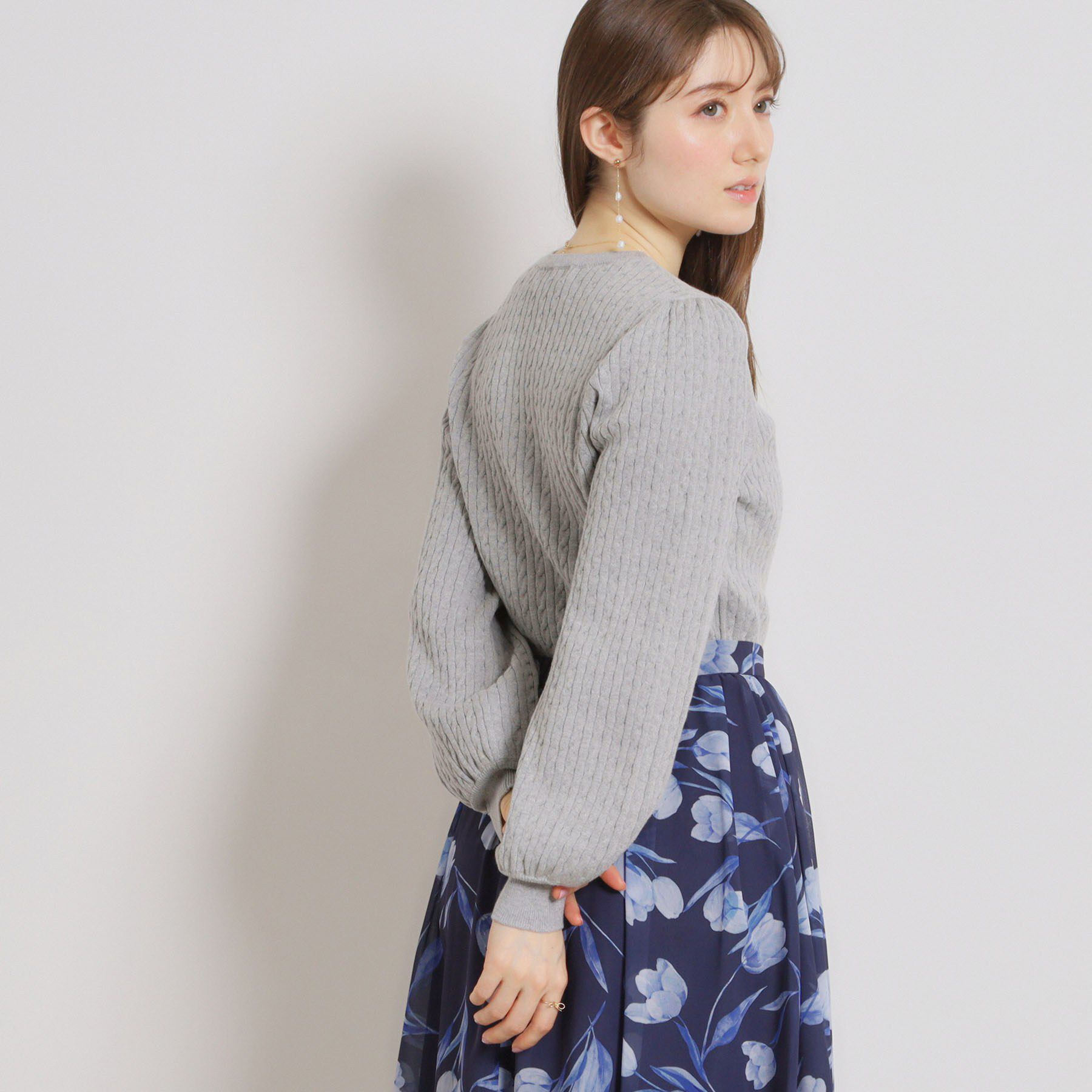 Couture broach「【洗える】リボンエンブロ細ケーブルニット」|ニット・セーター|