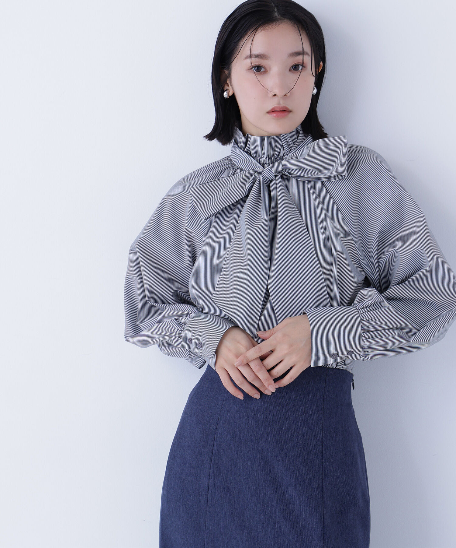  「ハイネックリボンボウブラウス」|シャツ・ブラウス|チャコールス 2