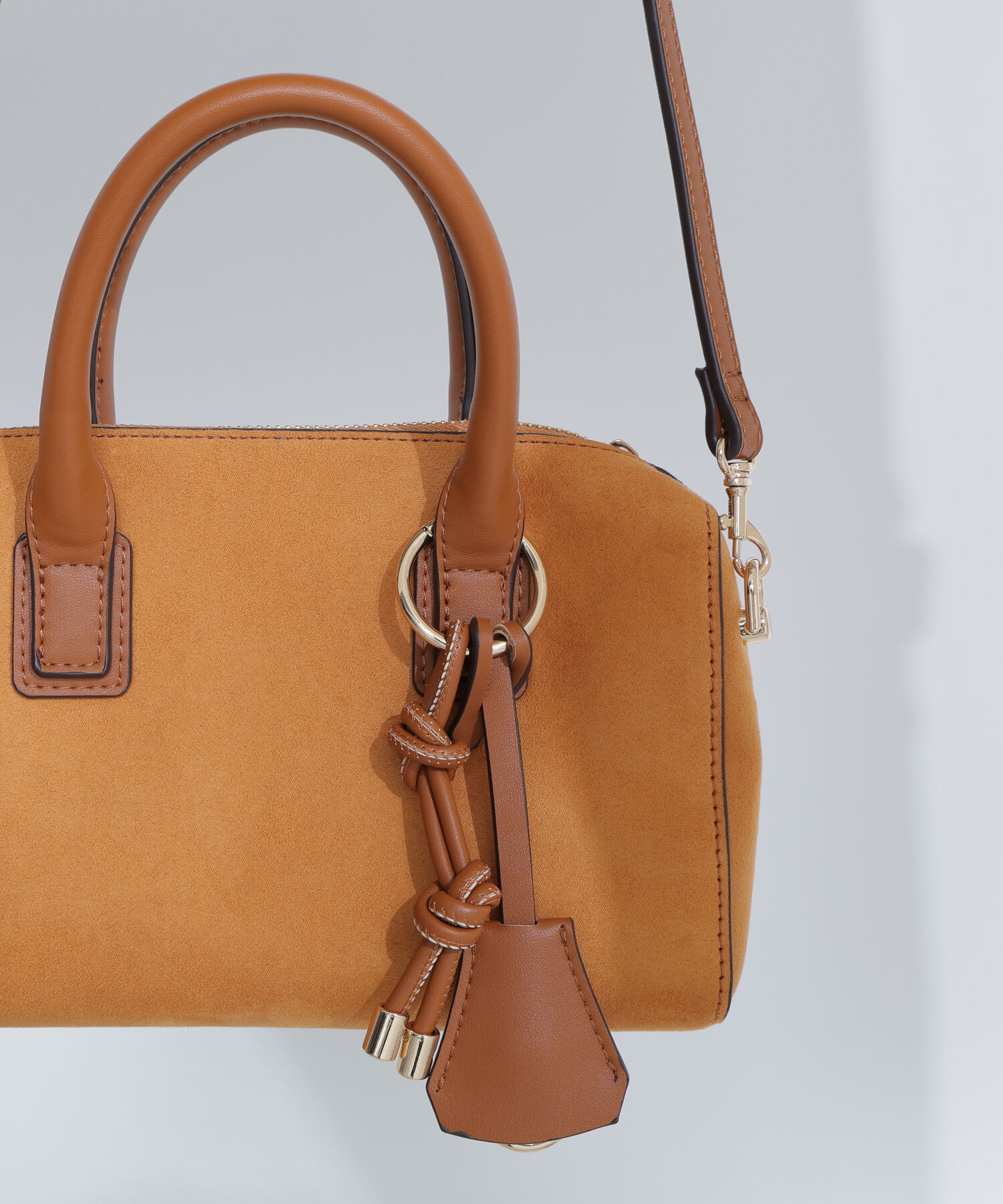  「ヴェルナチャームボストンバッグ」|ボストンバッグ|キャラメル