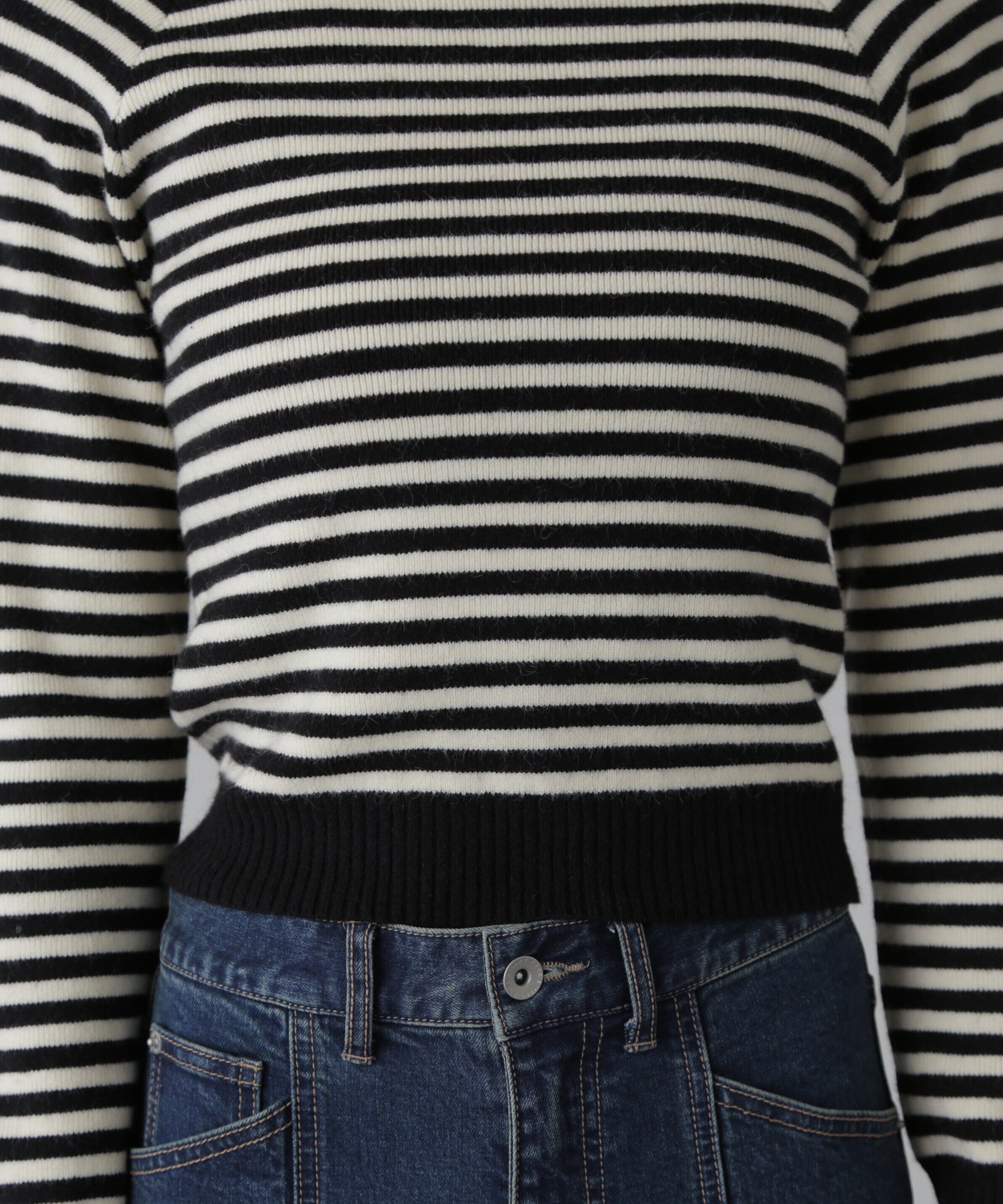  「スクエアネックコンパクトニット」|ニット・セーター|