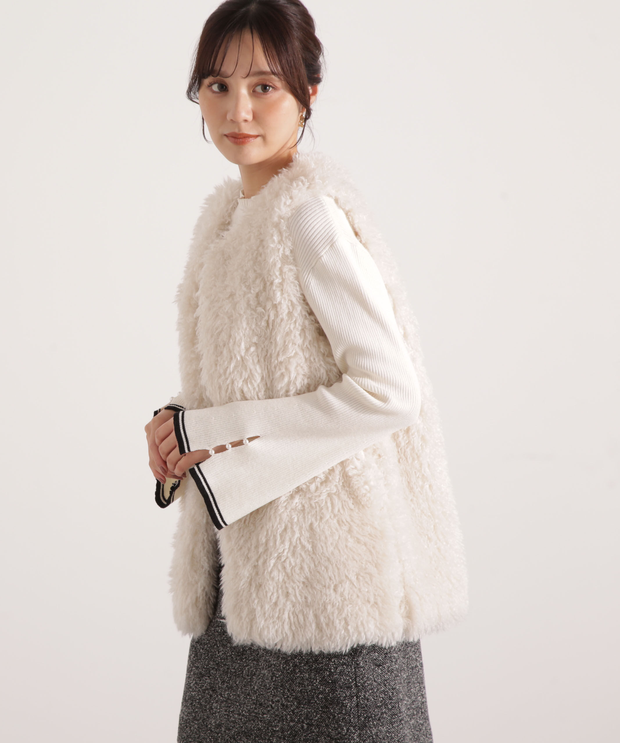 PROPORTION BODY DRESSING「フェイクファージレ 25AW」|ブルゾン・スタジャン|