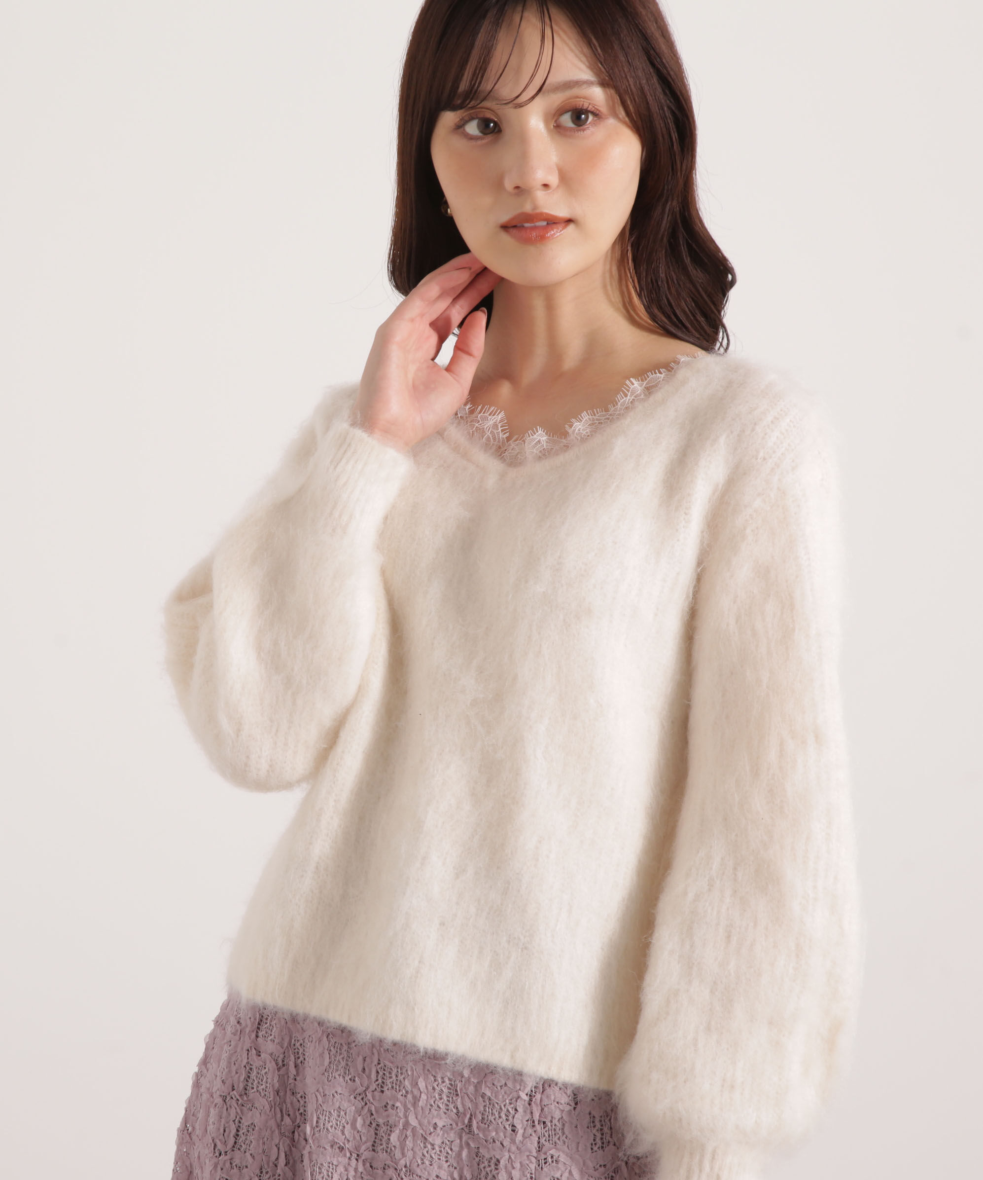 PROPORTION BODY DRESSING「襟元レースニットトップ 25AW」|ニット・セーター|ホワイト