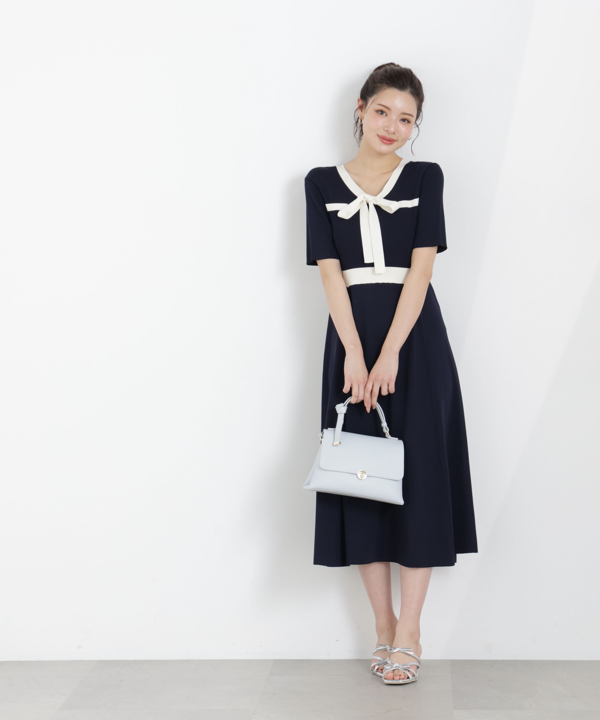 PROPORTION BODY DRESSING「リボンタイバイカラーニットワンピース　26SS」|ワンピース|