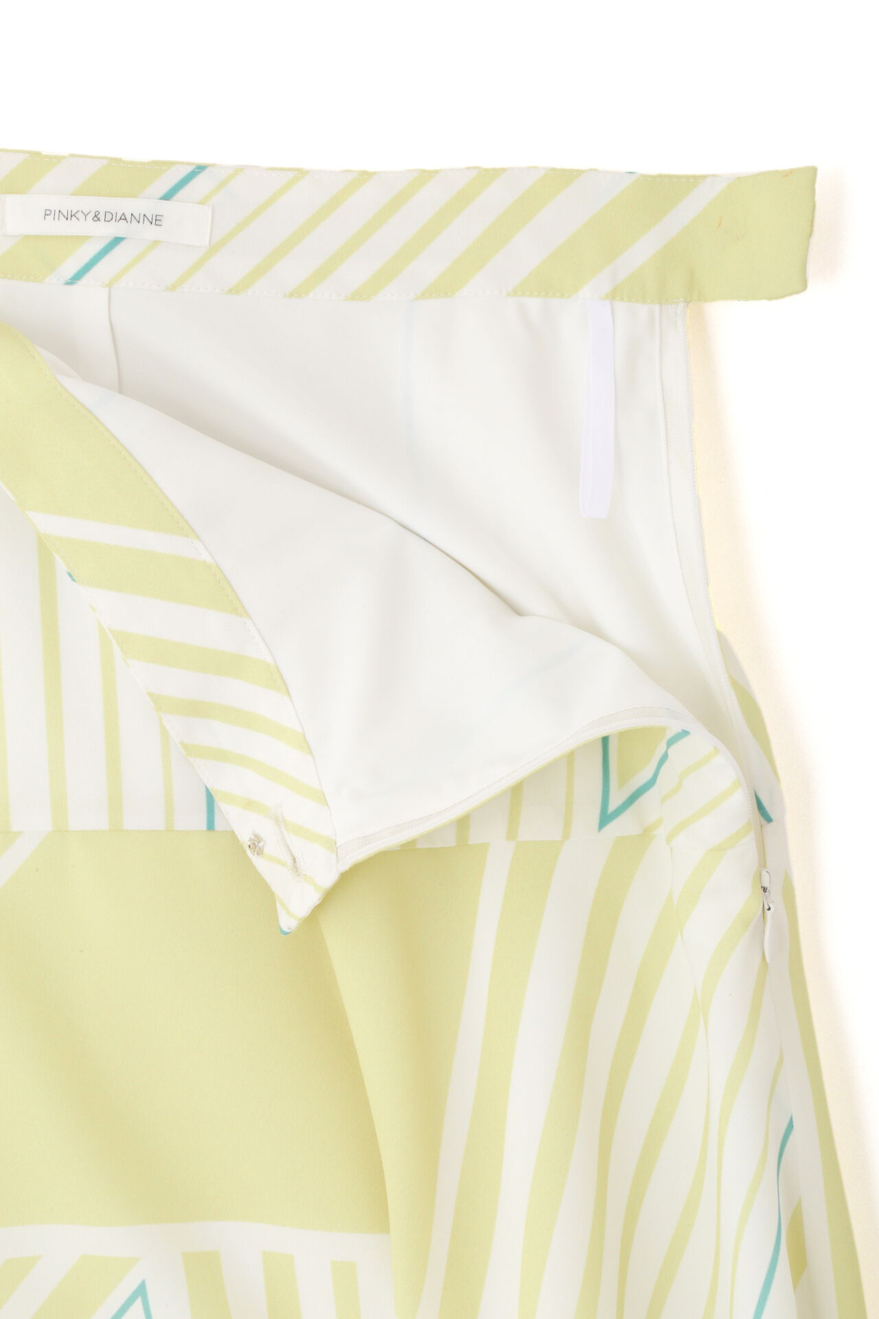  「◆トライアングルボーダープリントスカート」|スカート|