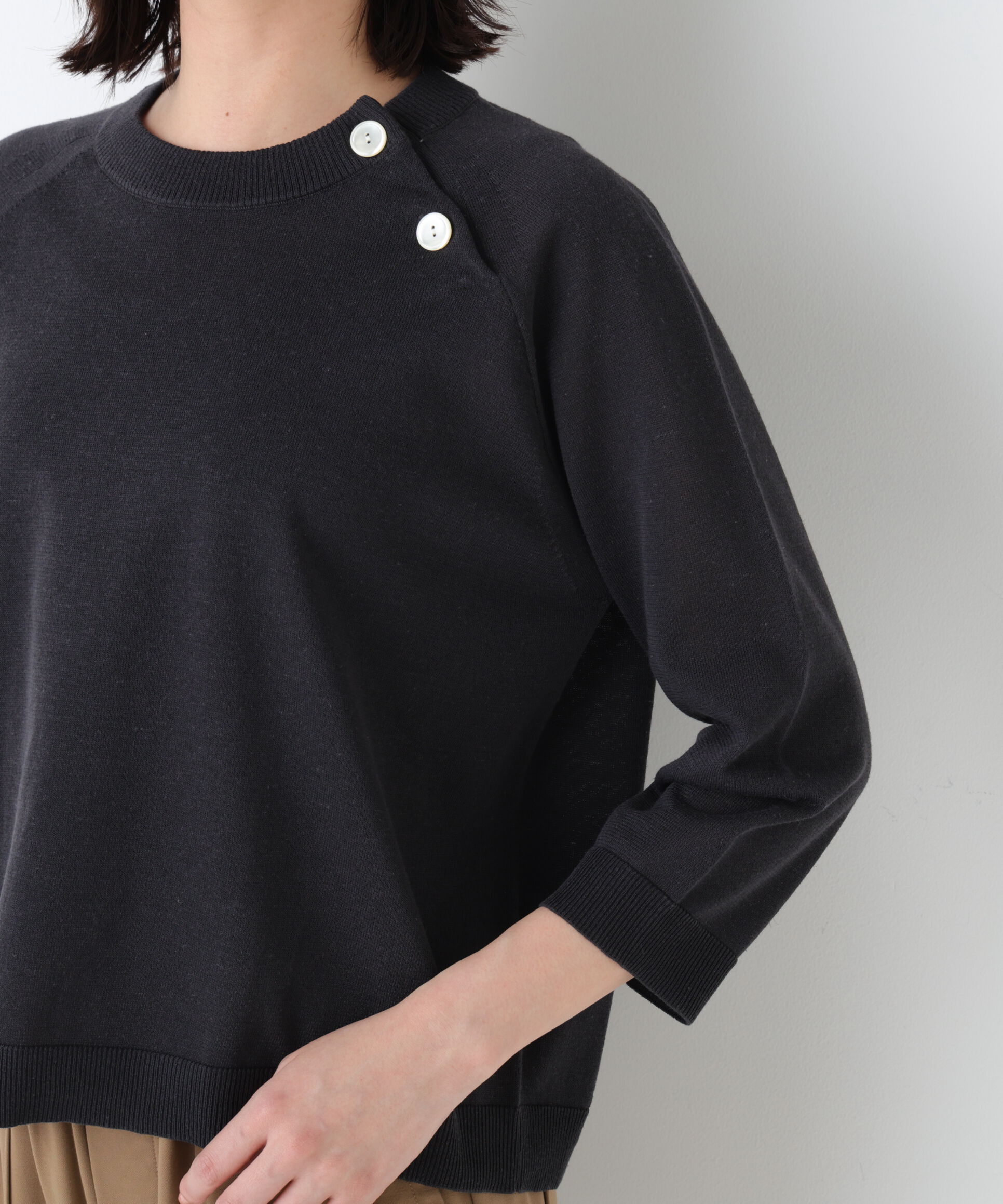  「◆ハイゲージニット６分袖ボタンプルオーバー」|ニット・セーター|