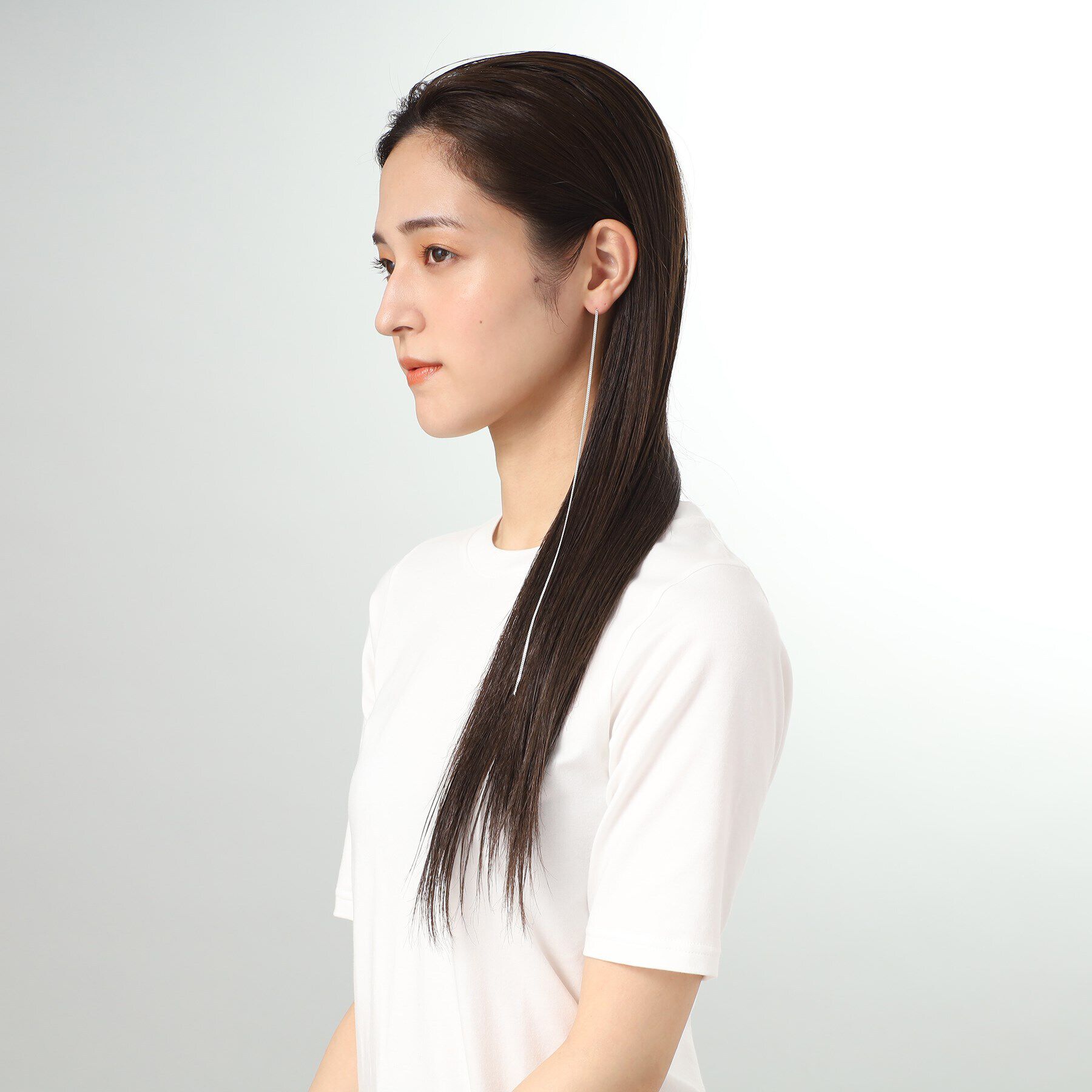 COCOSHNIK ONKITSCH「シルバー チェーンピアス フラットカーブロング（片耳用）」|ピアス|