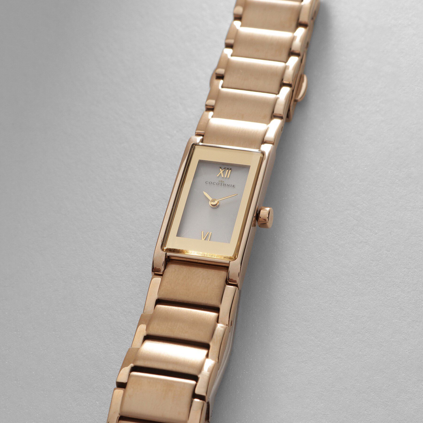 COCOSHNIK「RGスクエア3連バンド ウォッチ（ホワイト旭光）」|腕時計|