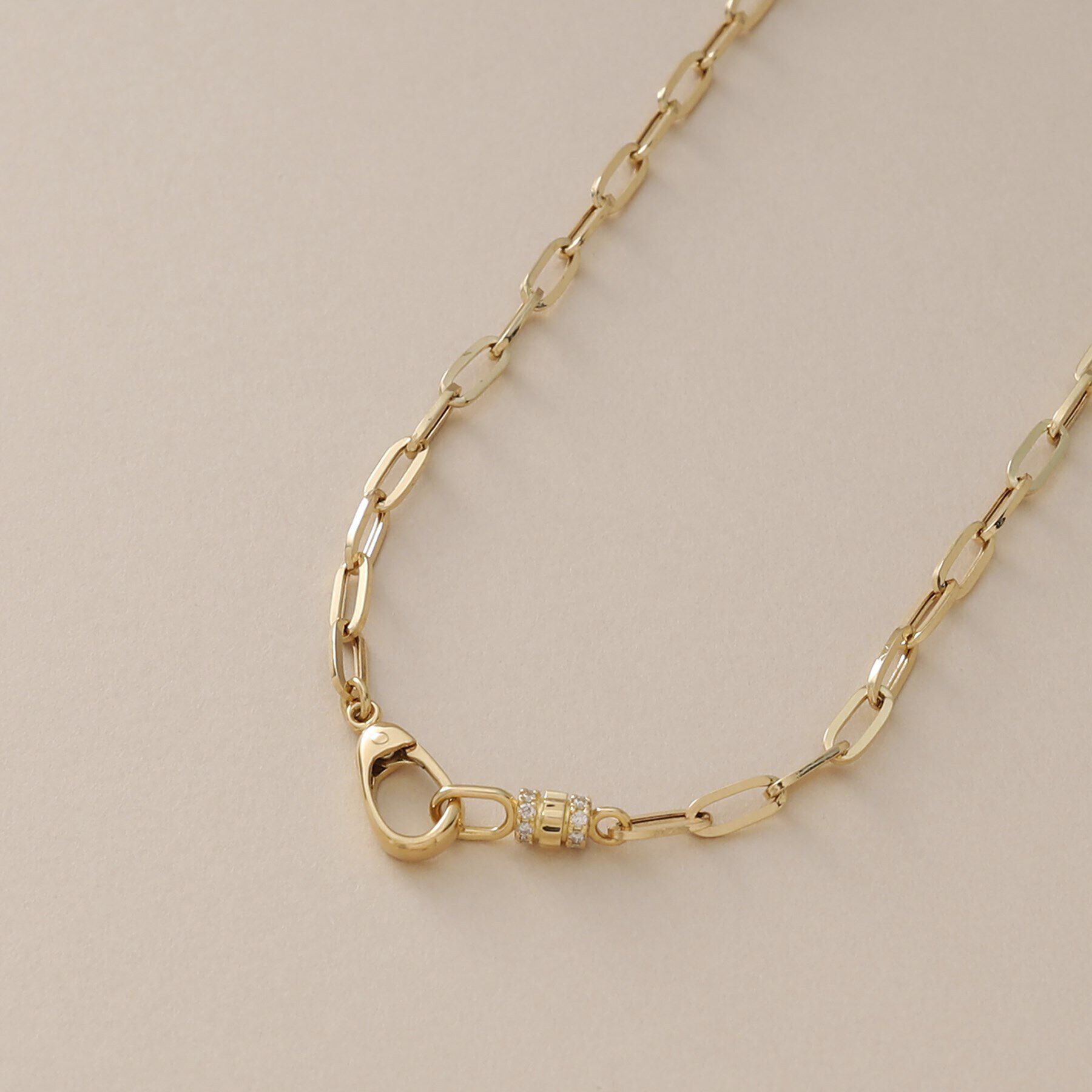 COCOSHNIK「K18ダイヤモンド 中空プリム縦溝クラスプ ネックレス」|ネックレス|