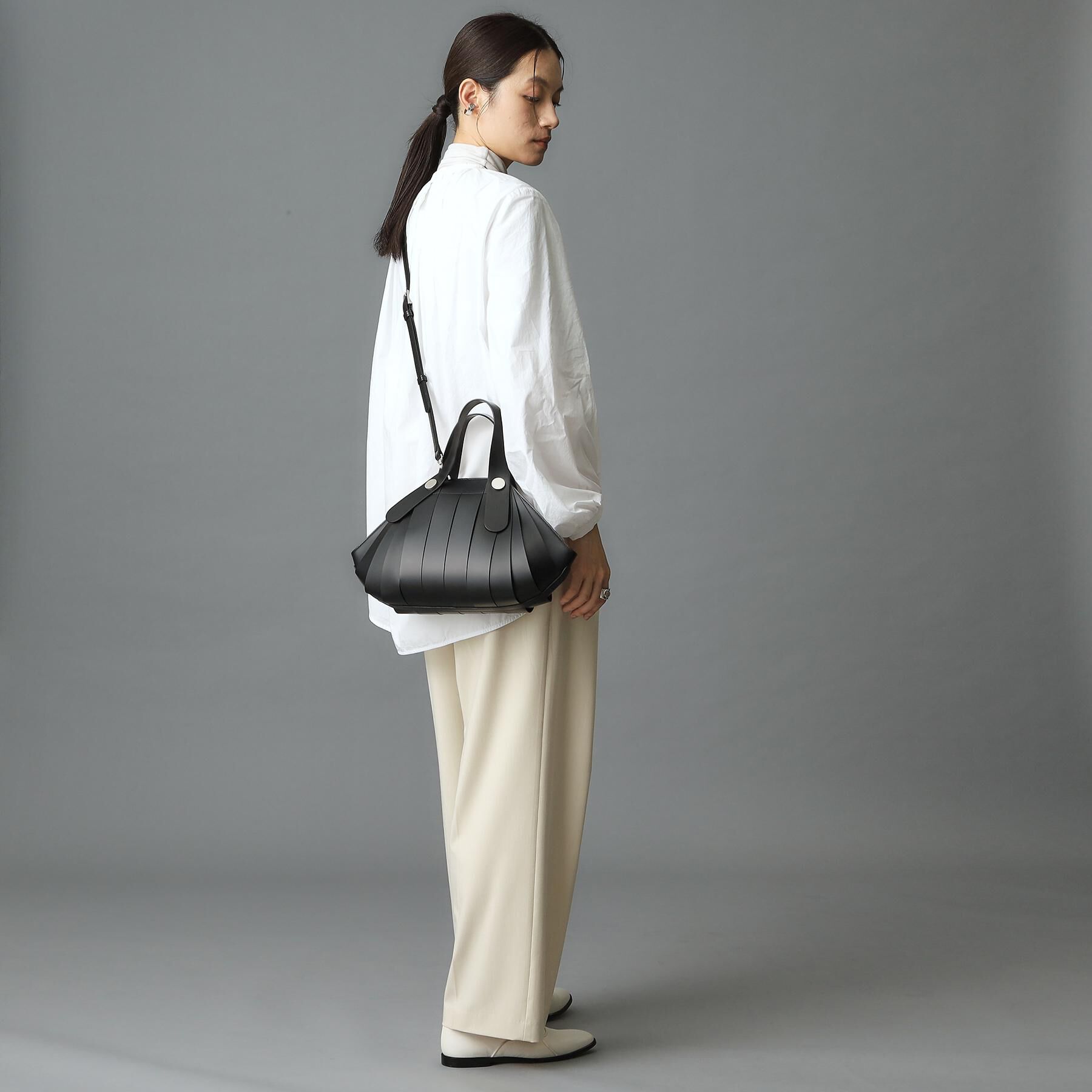 HIROKO HAYASHI「OSSO VIVO（オッソ ヴィーヴォ）2WAYハンドバッグ」|ハンドバッグ|