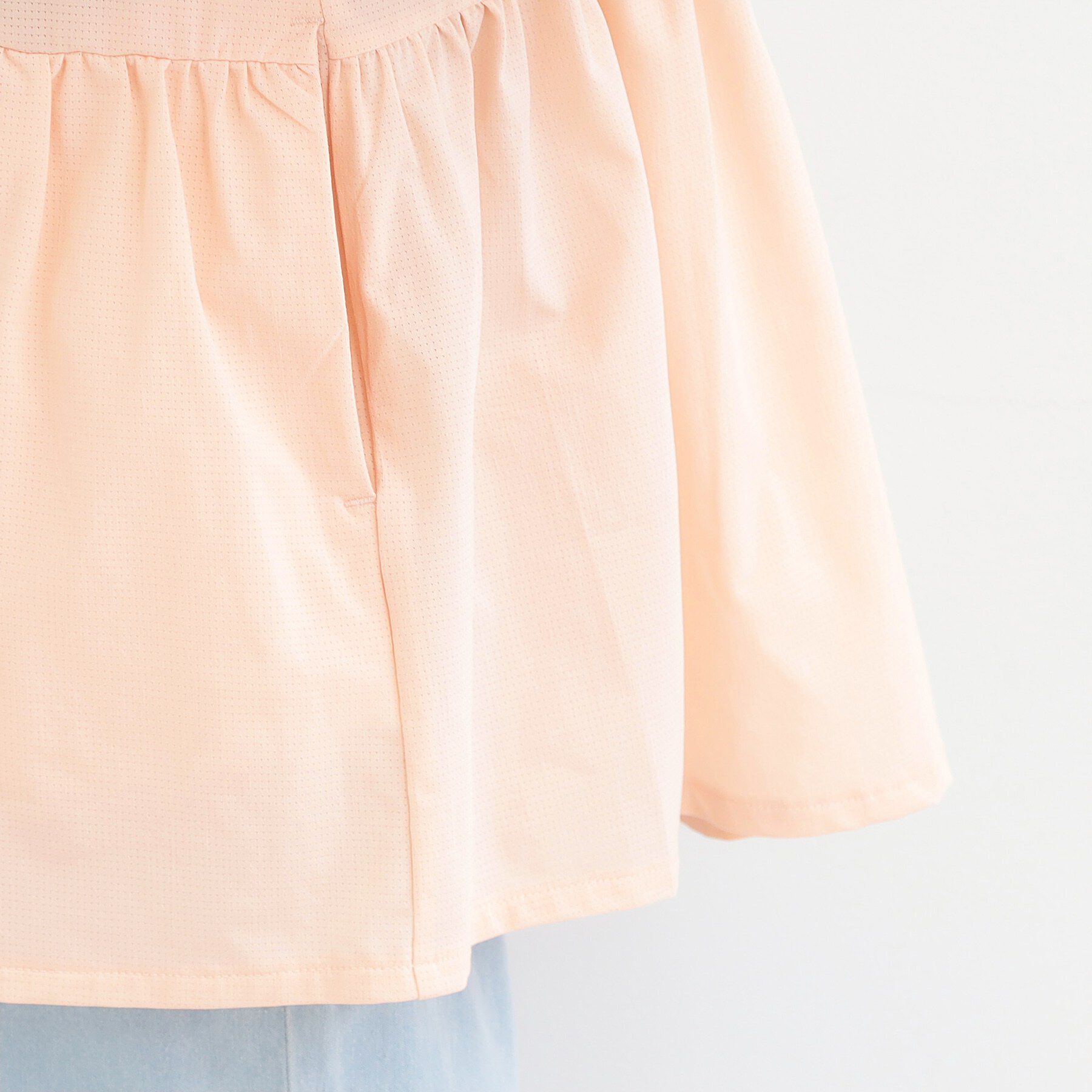 SHOO･LA･RUE「【UV/ひんやり/S-LL/体型カバー】女性らしさ溢れるペプラムデザイン メタルジップパーカー」|ブルゾン・スタジャン|