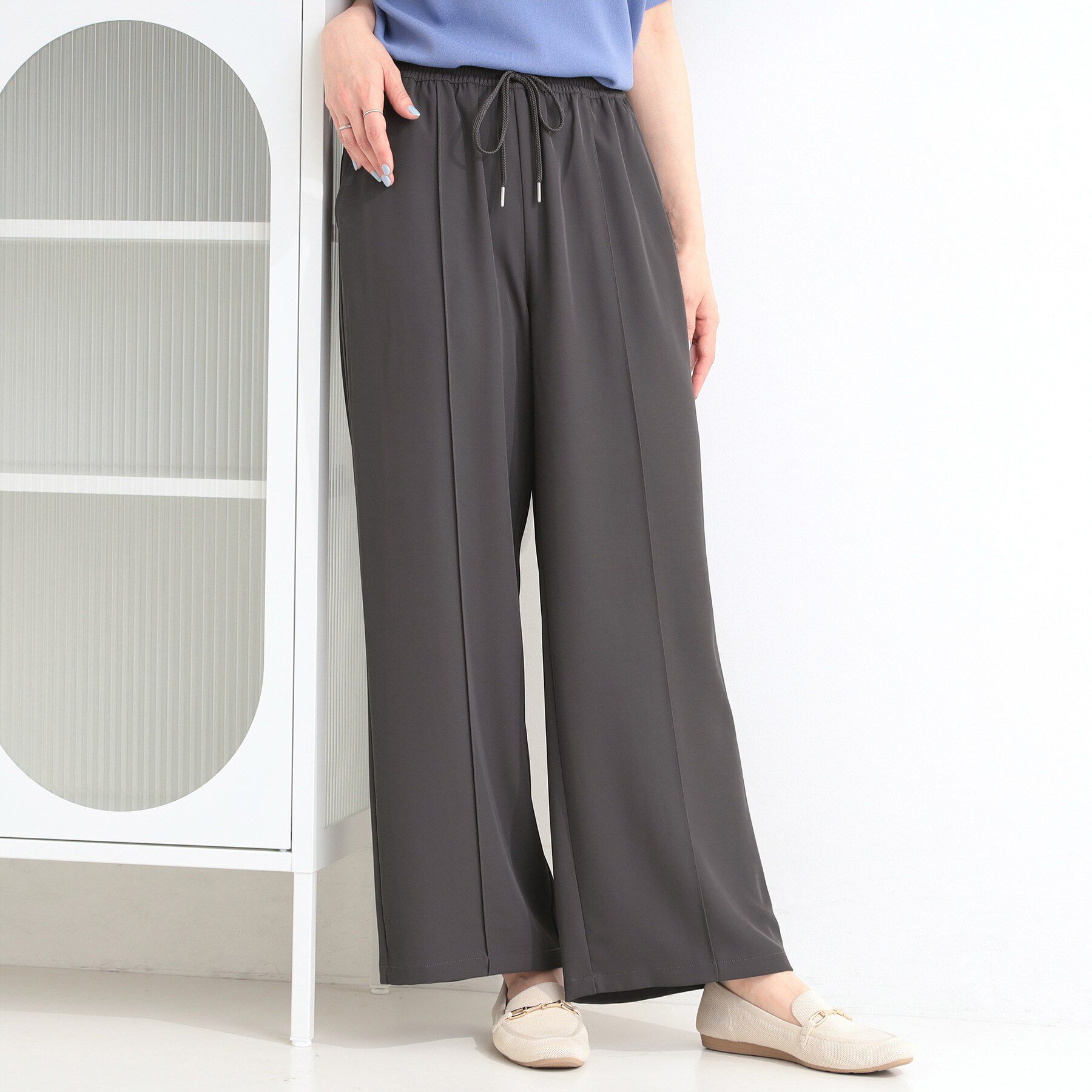 SHOO･LA･RUE「【セットアップ可/ひんやり/UV/S-LL】さらさらぷるん イージーワイドパンツ」|その他|チャコールグレー(0