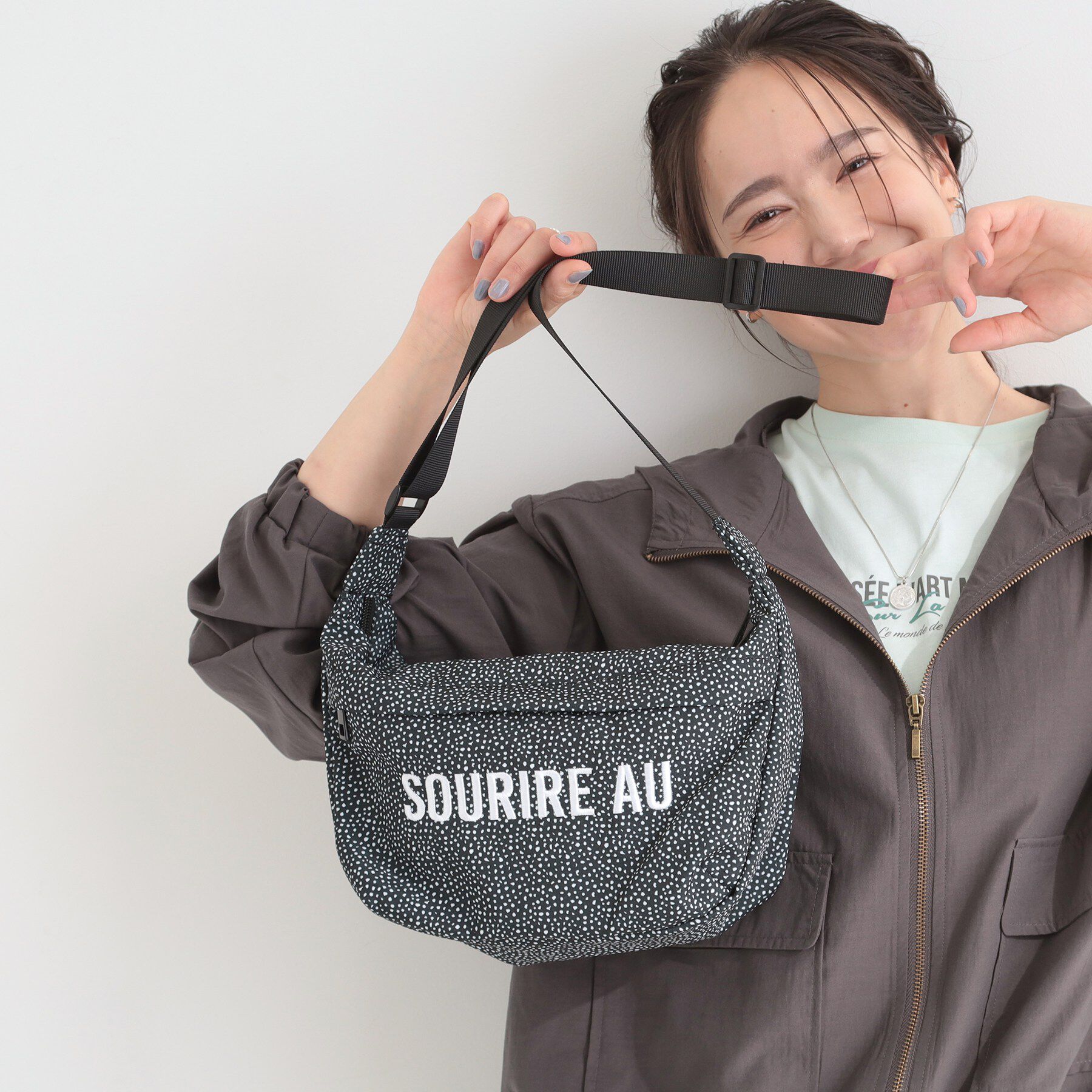 SHOO･LA･RUE「ラタプリントショルダーバッグ」|ショルダー・メッセンジャー|ブラック(119)