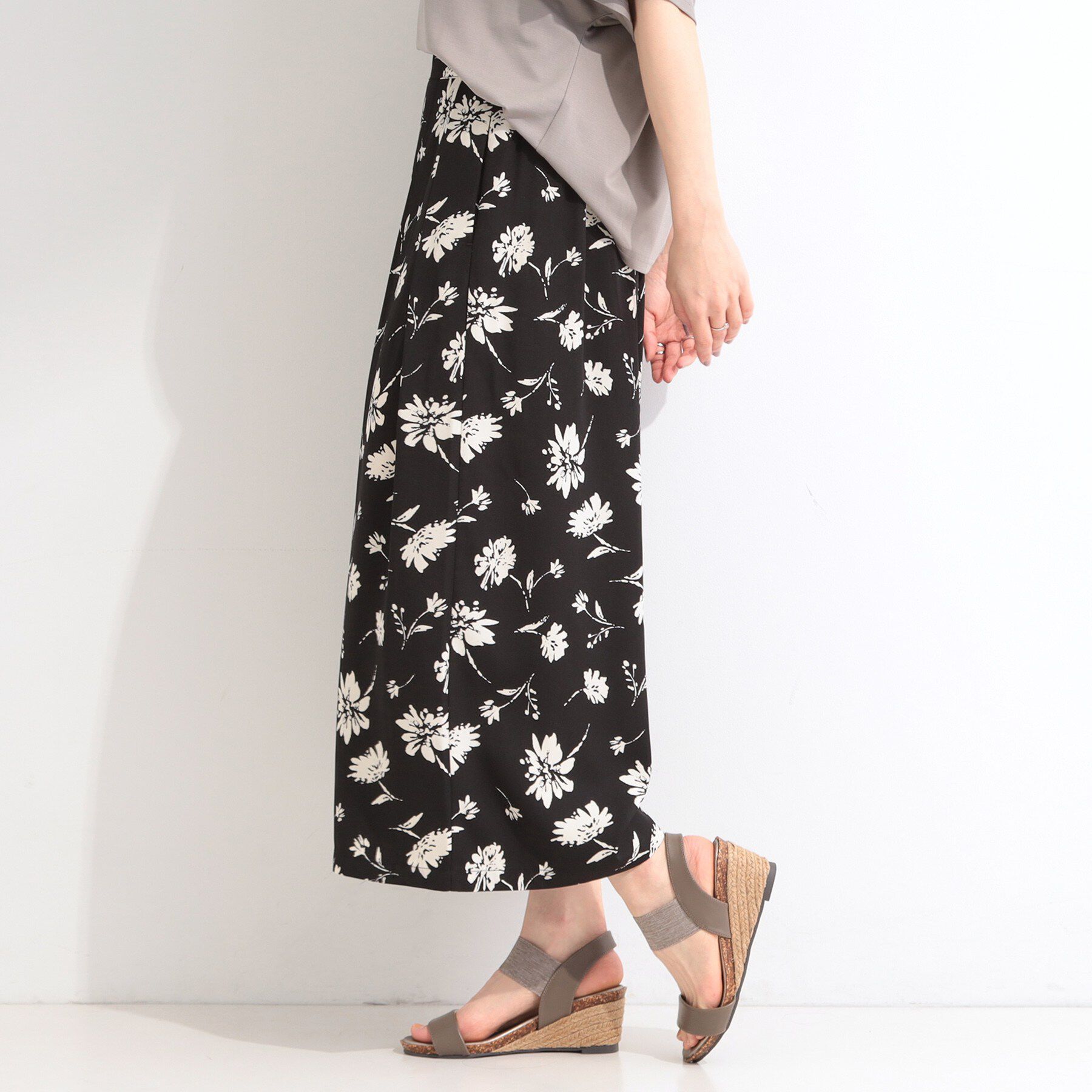 SHOO･LA･RUE「【S-LL/柄が選べる】大人上品な花柄でコーデが彩る アソートプリントスカーチョ」|その他|