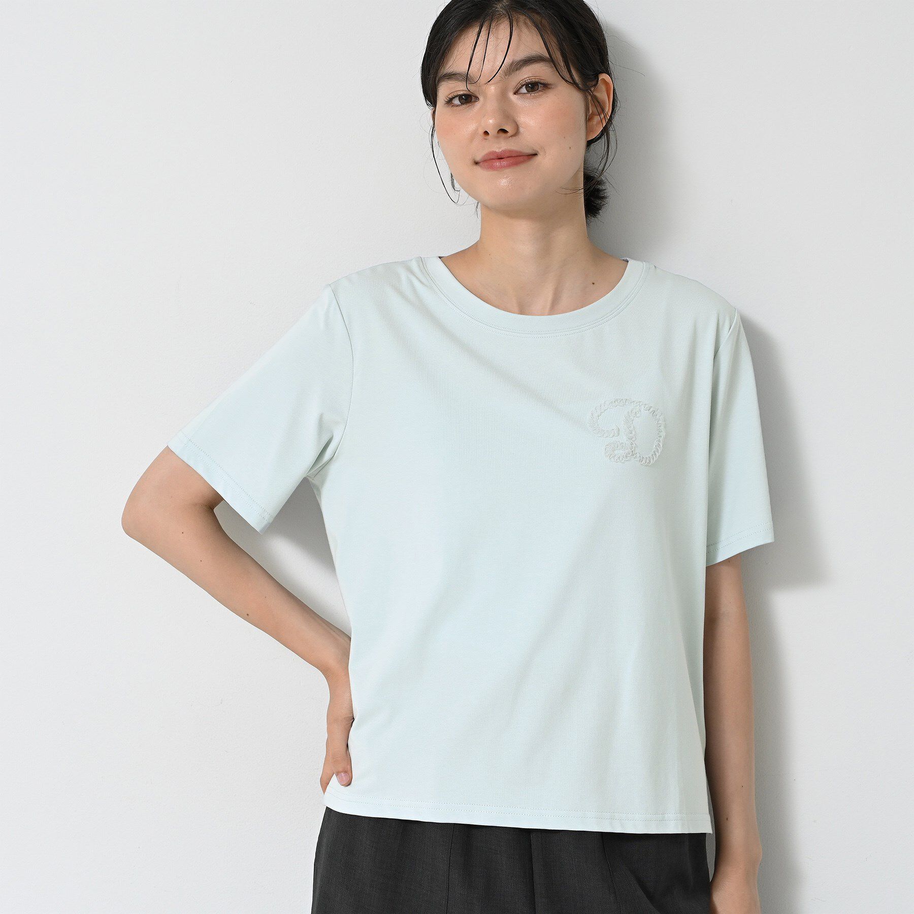 Dessin「【洗える】チュール刺繍Tシャツ」|Tシャツ・カットソー|