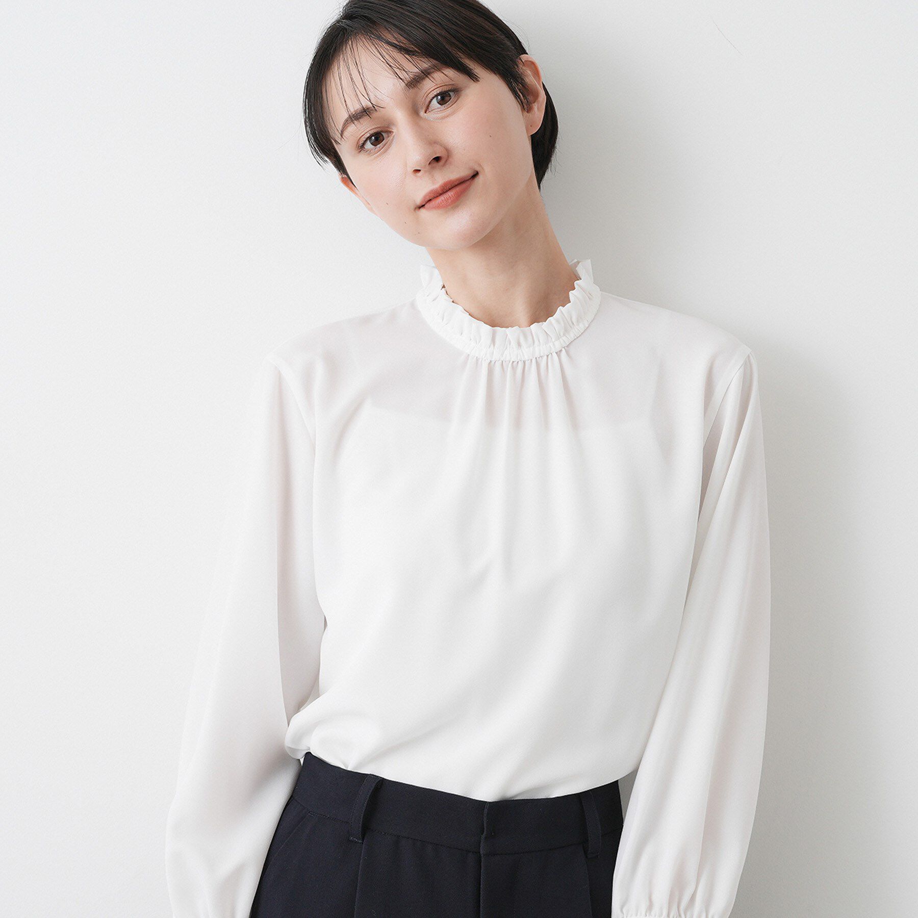 Dessin「【洗える】フリルネックジョーゼットブラウス」|シャツ・ブラウス|