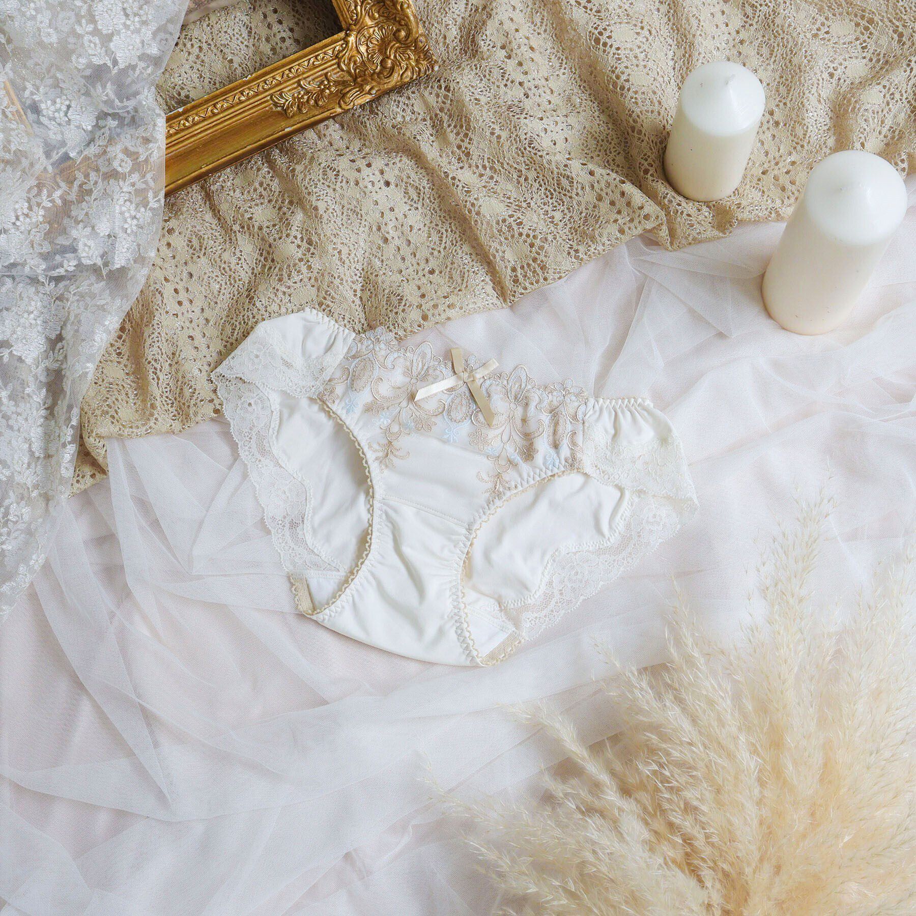 Risa Magli「スカイラー サニタリーショーツ」|インナー|ゴールド(007)