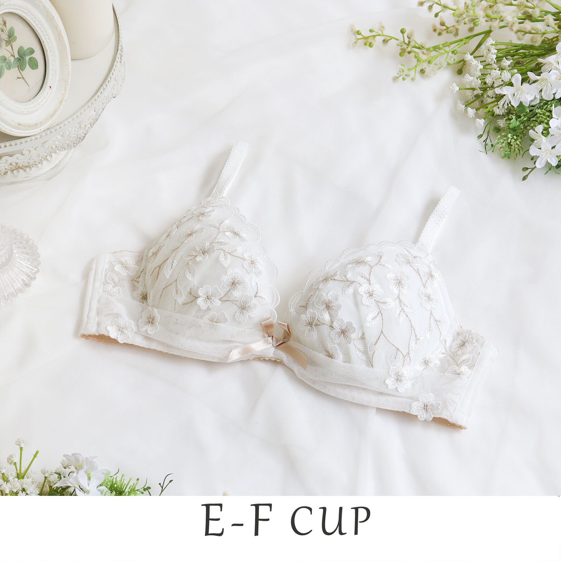 Risa Magli「マリーナ ブラジャー（E-F）＜リサマリ ミラクル谷間ブラ＞」|インナー|ホワイト(001)