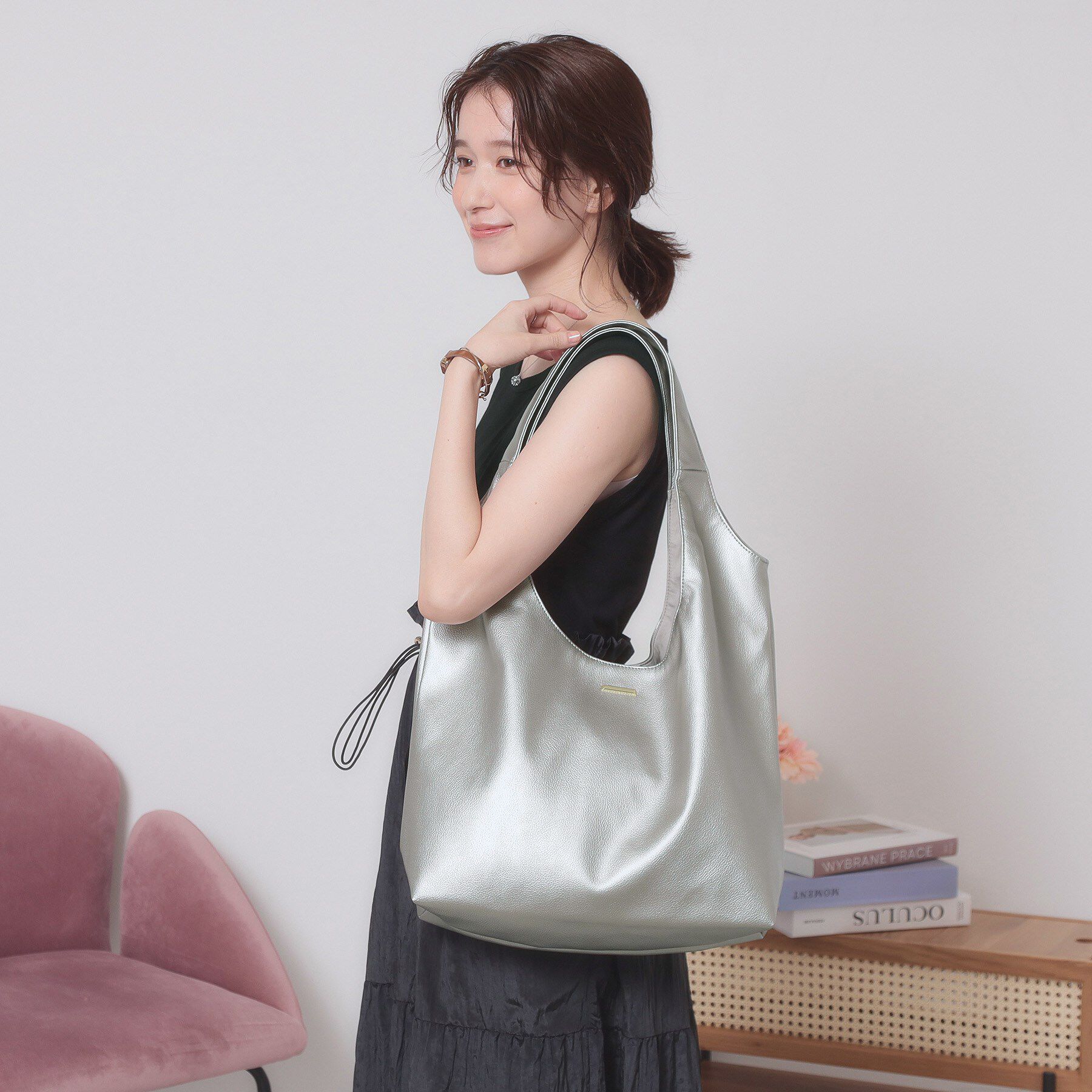 ITS&rsquo;DEMO「【A4対応】ラウンドトート」|トートバッグ|