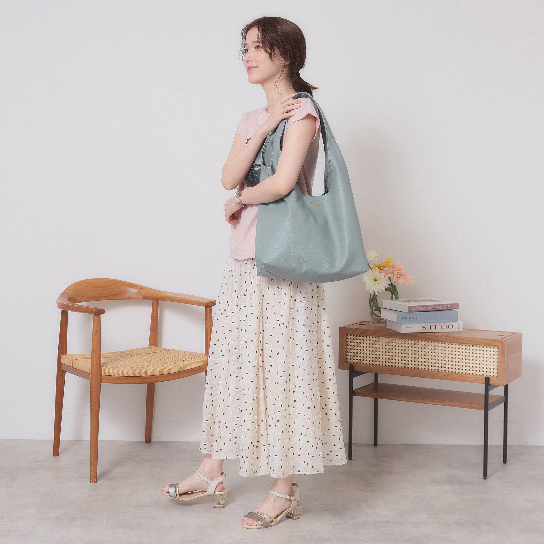 ITS&rsquo;DEMO「【A4対応】ラウンドトート」|トートバッグ|