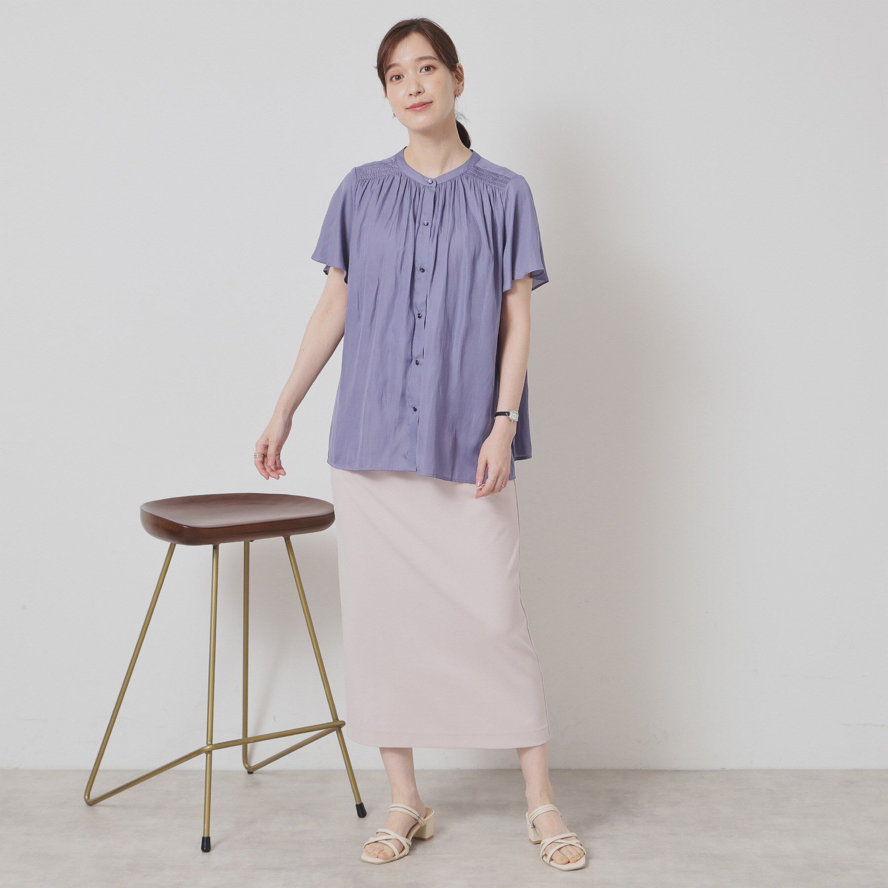 ITS&rsquo;DEMO「【手洗い可】サテンフレア袖ブラウス」|シャツ・ブラウス|