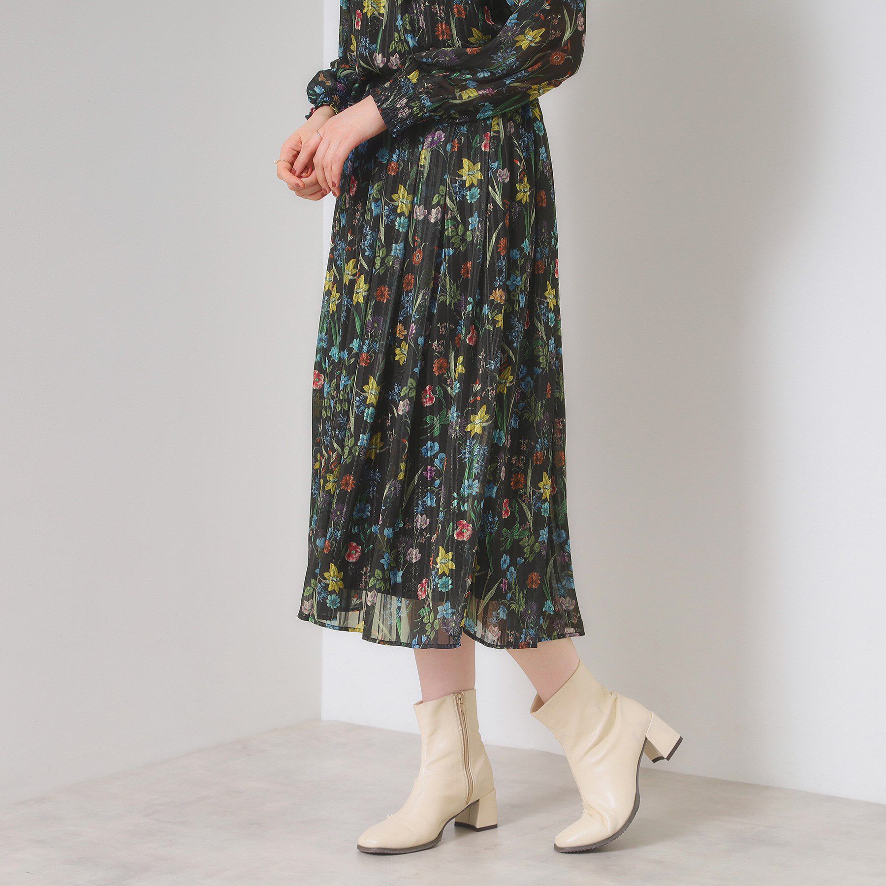 ITS&rsquo;DEMO「【手洗い可／セットアップ可】ラメストライプ花柄スカート」|スカート|