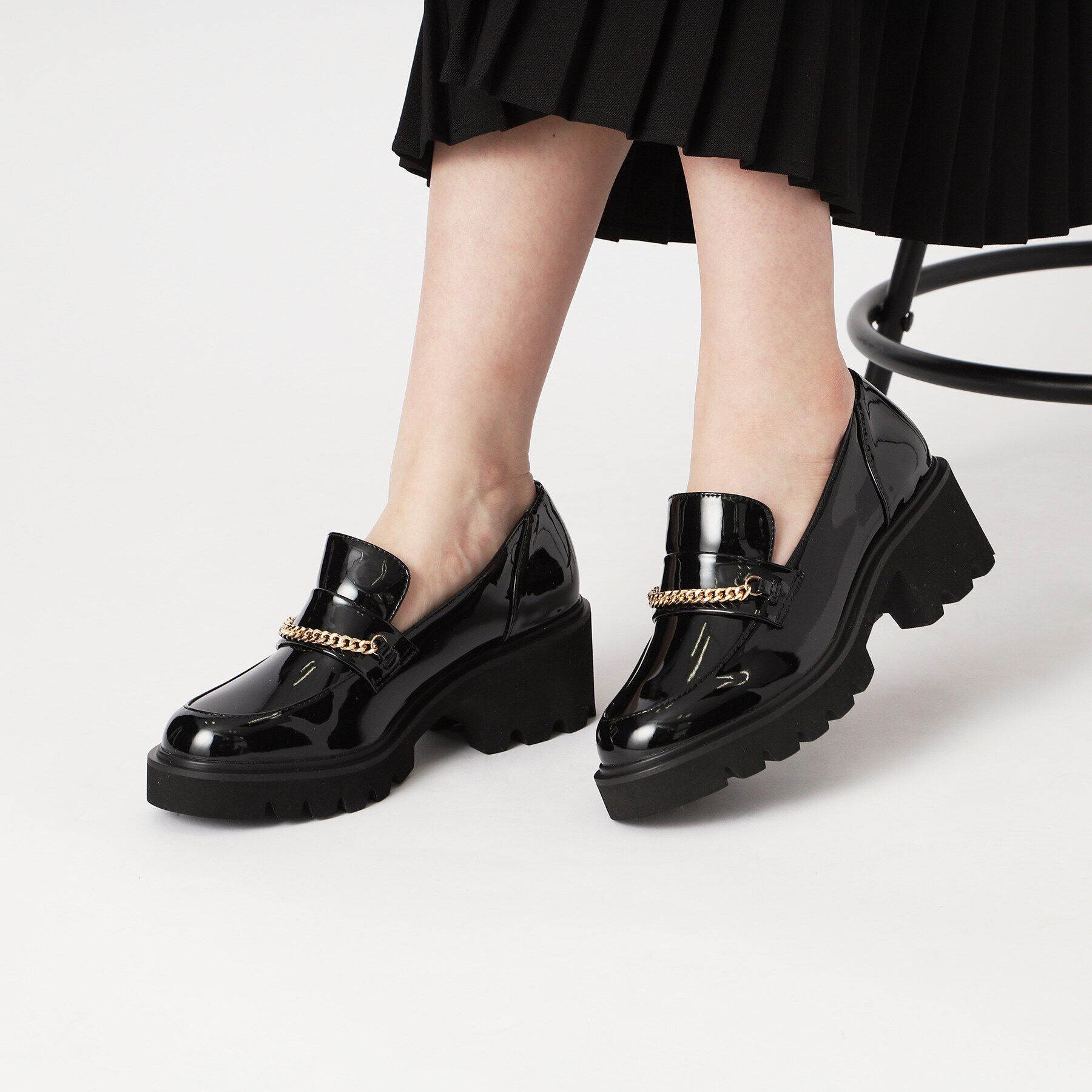 ESPERANZA「チェーン＆パール調モチーフローファー 24SS」|パンプス|