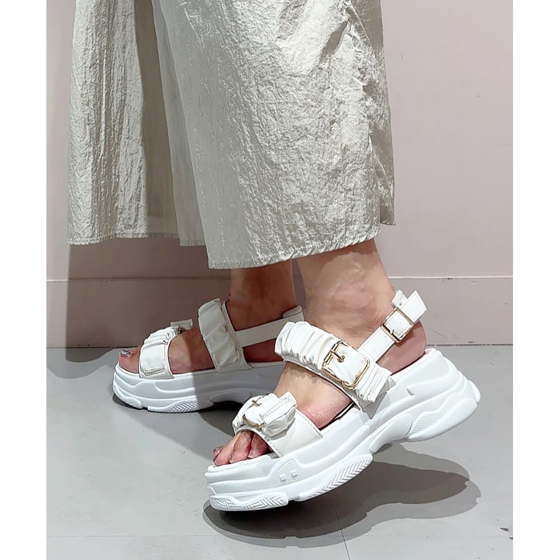 csT&P「厚底クシュクシュベルトスポサン」|サンダル|