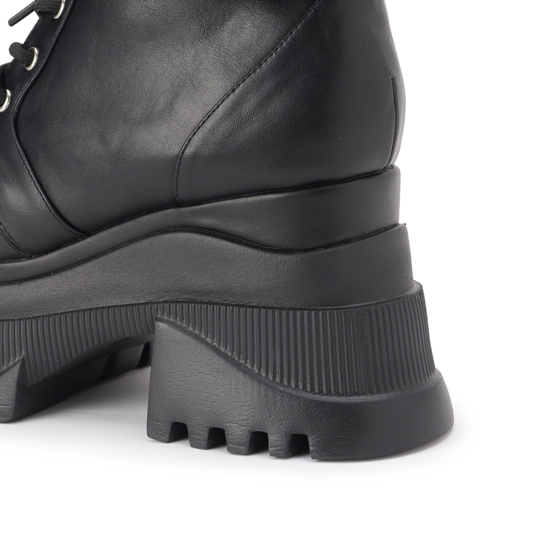 ESPERANZA「レースアップバックル厚底ブーツ」|ショートブーツ|