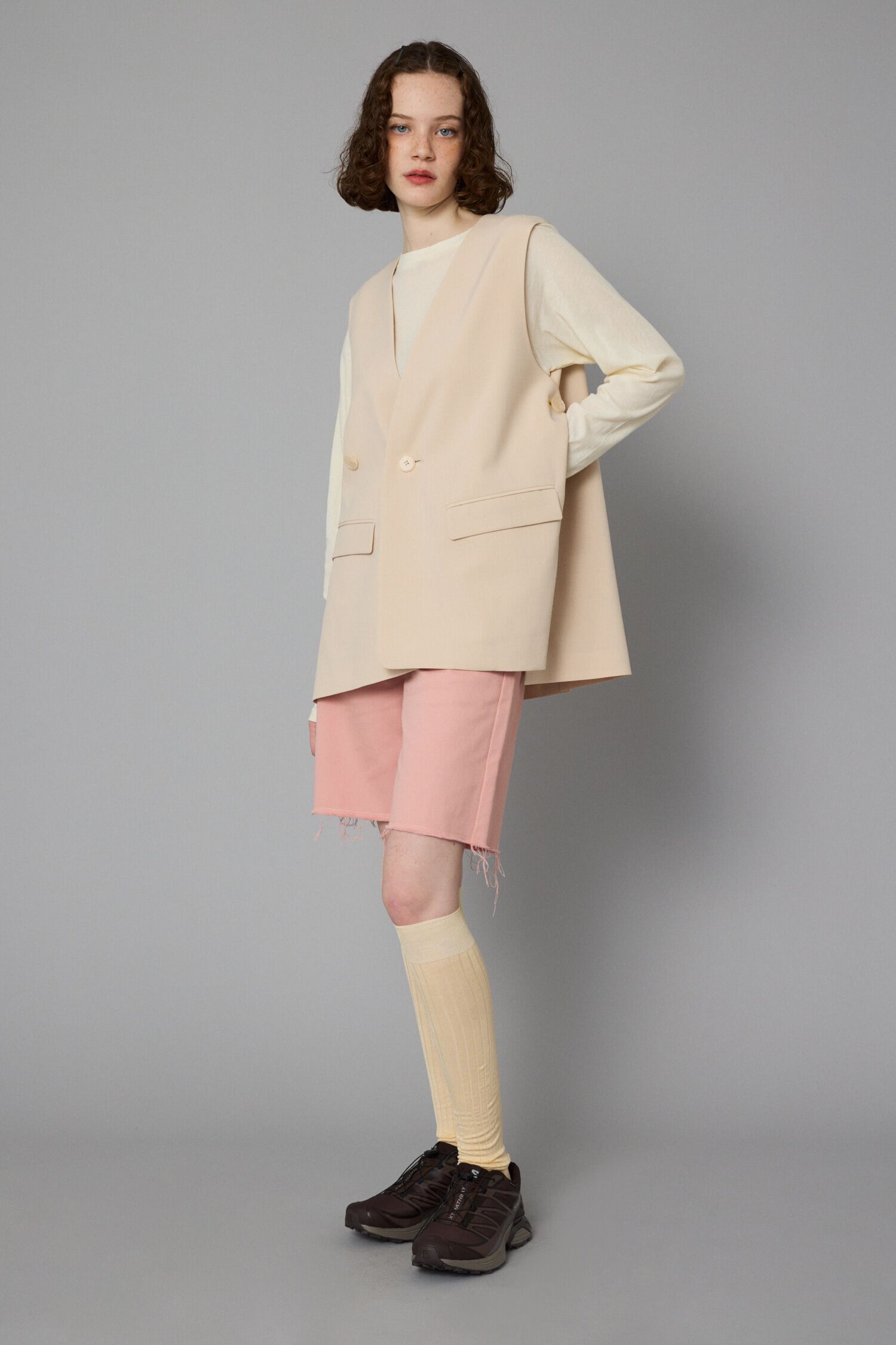 HeRIN.CYE「Many way vest」|シャツ・ブラウス|