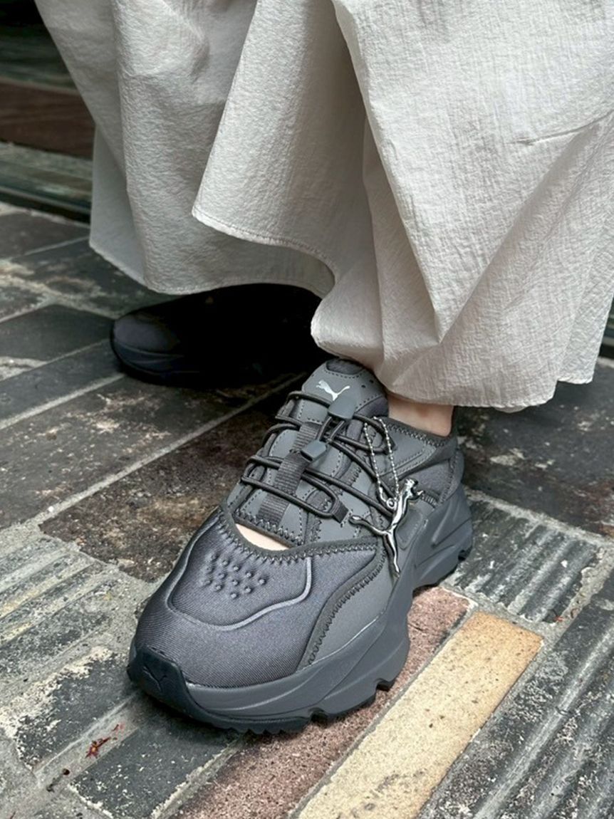 PUMA「【emmi&times;PUMA】ORKID SANDAL」|スニーカー|CLA