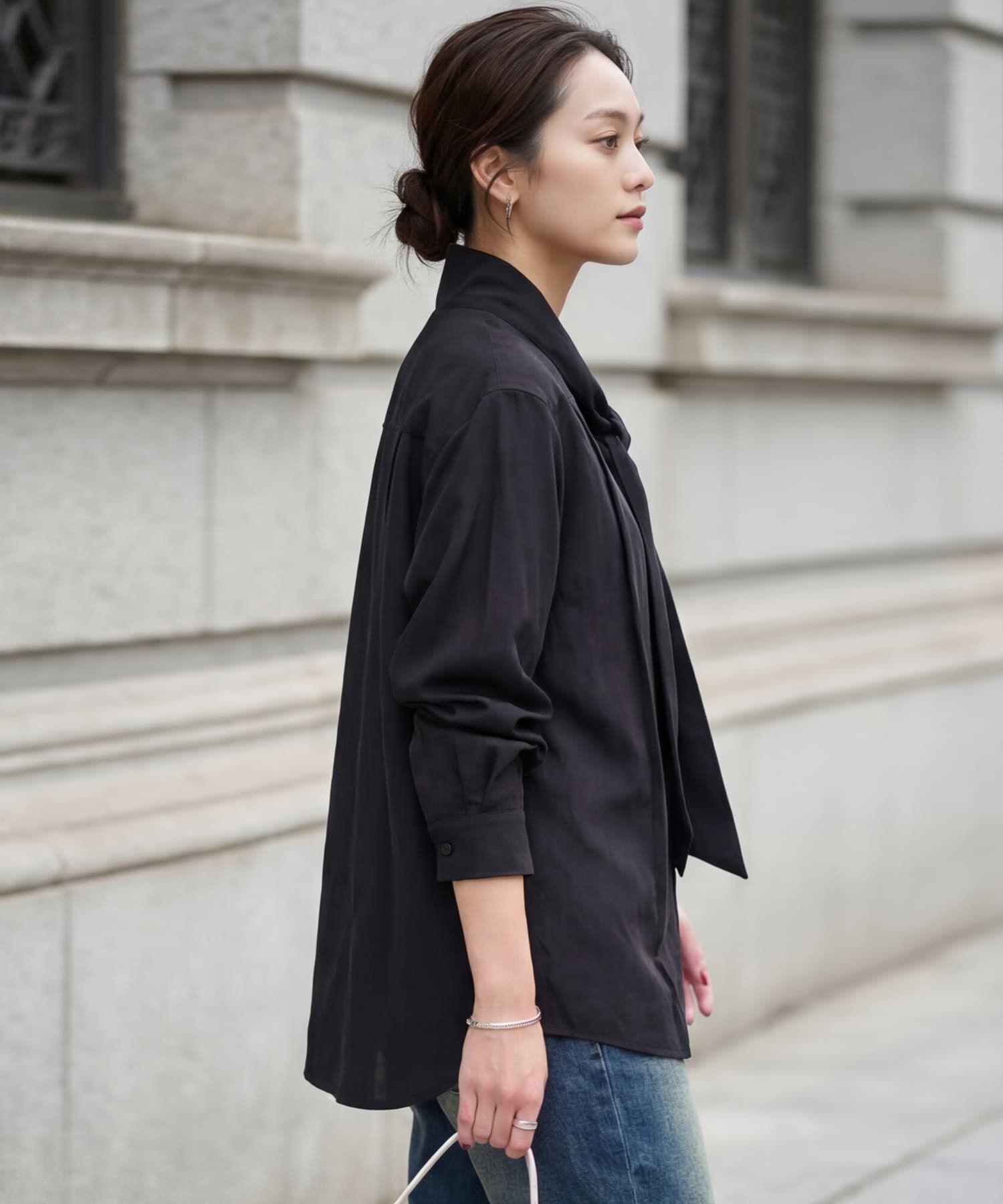 STYLE DELI「【LUXE】ニュアンス生地のタックボウタイブラウス」|シャツ・ブラウス|