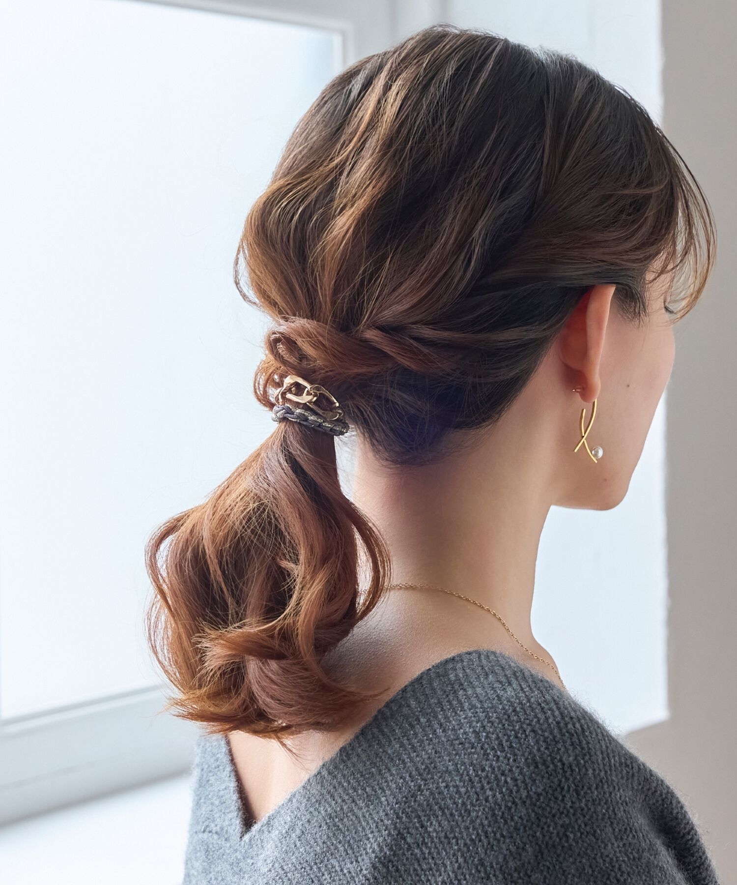 Phoebe「2wayツイストメタルヘアブレス　グレー」|ヘアゴム・シュシュ|