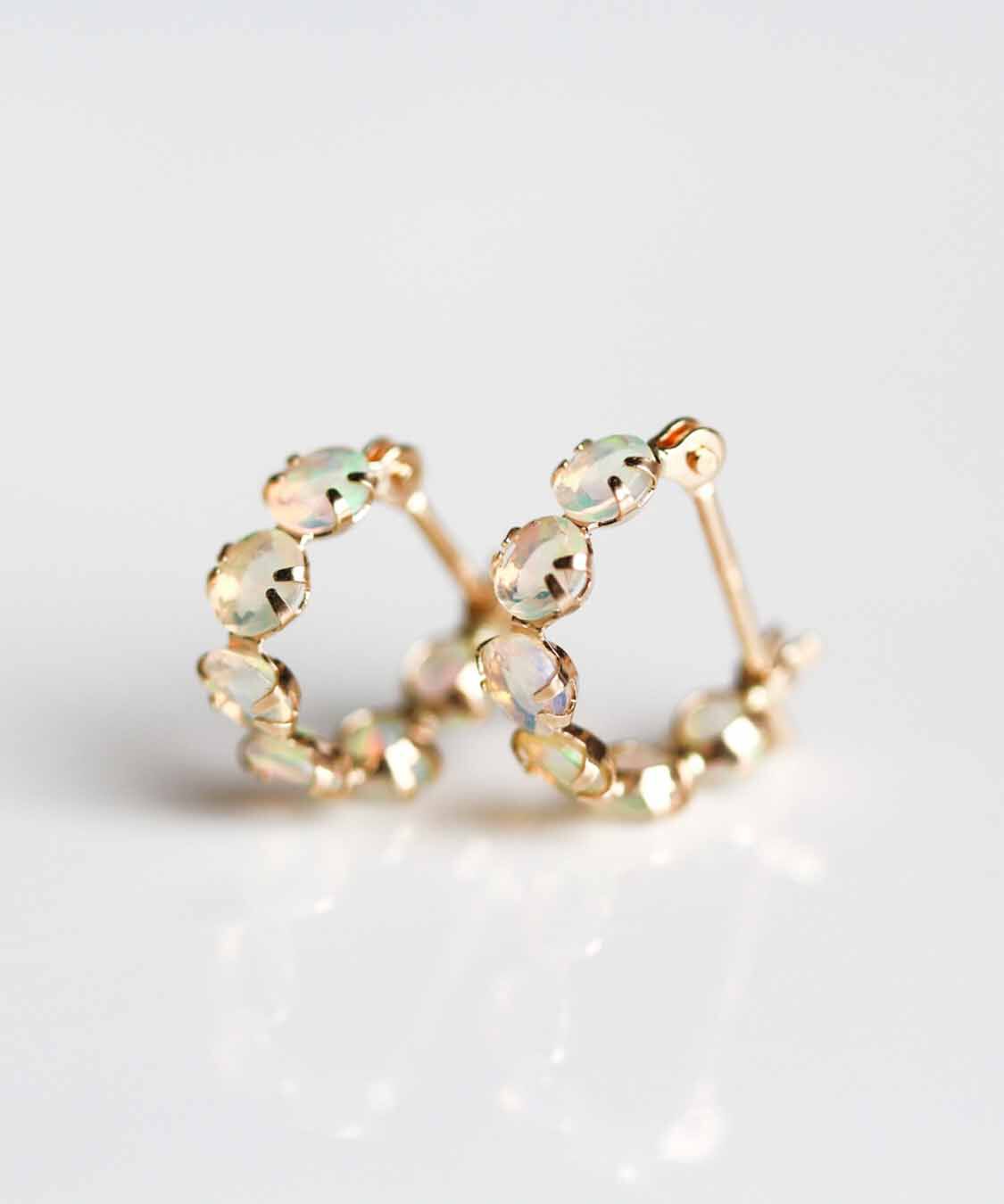  「オパール スナップ フープ ピアス | K10YG」|ピアス|