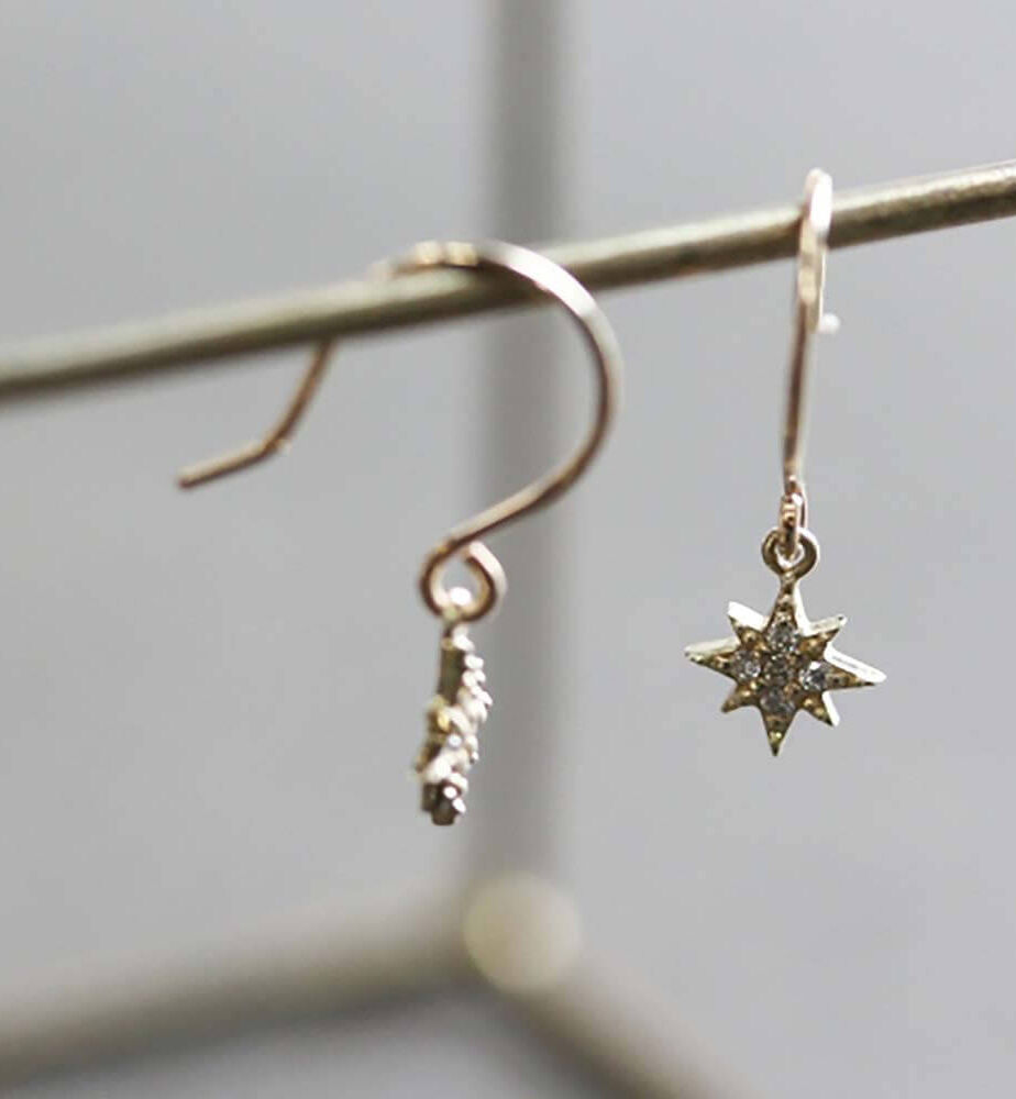  「ダイヤモンド スター フック ピアス  | K10YG」|ピアス|
