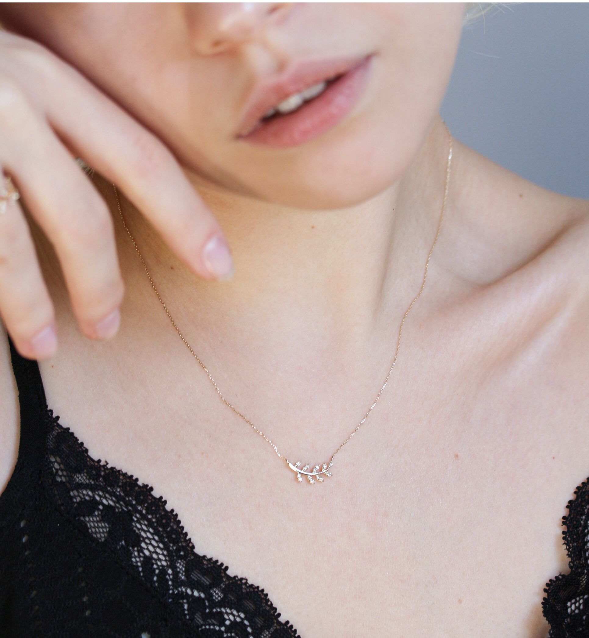  「ダイヤモンド サピン ネックレス | K10YG」|ネックレス|