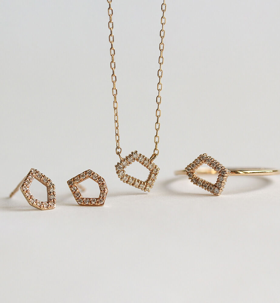  「ダイヤモンド ピアス | K10YG〈プラリネ〉〈世界最小〉」|ピアス|