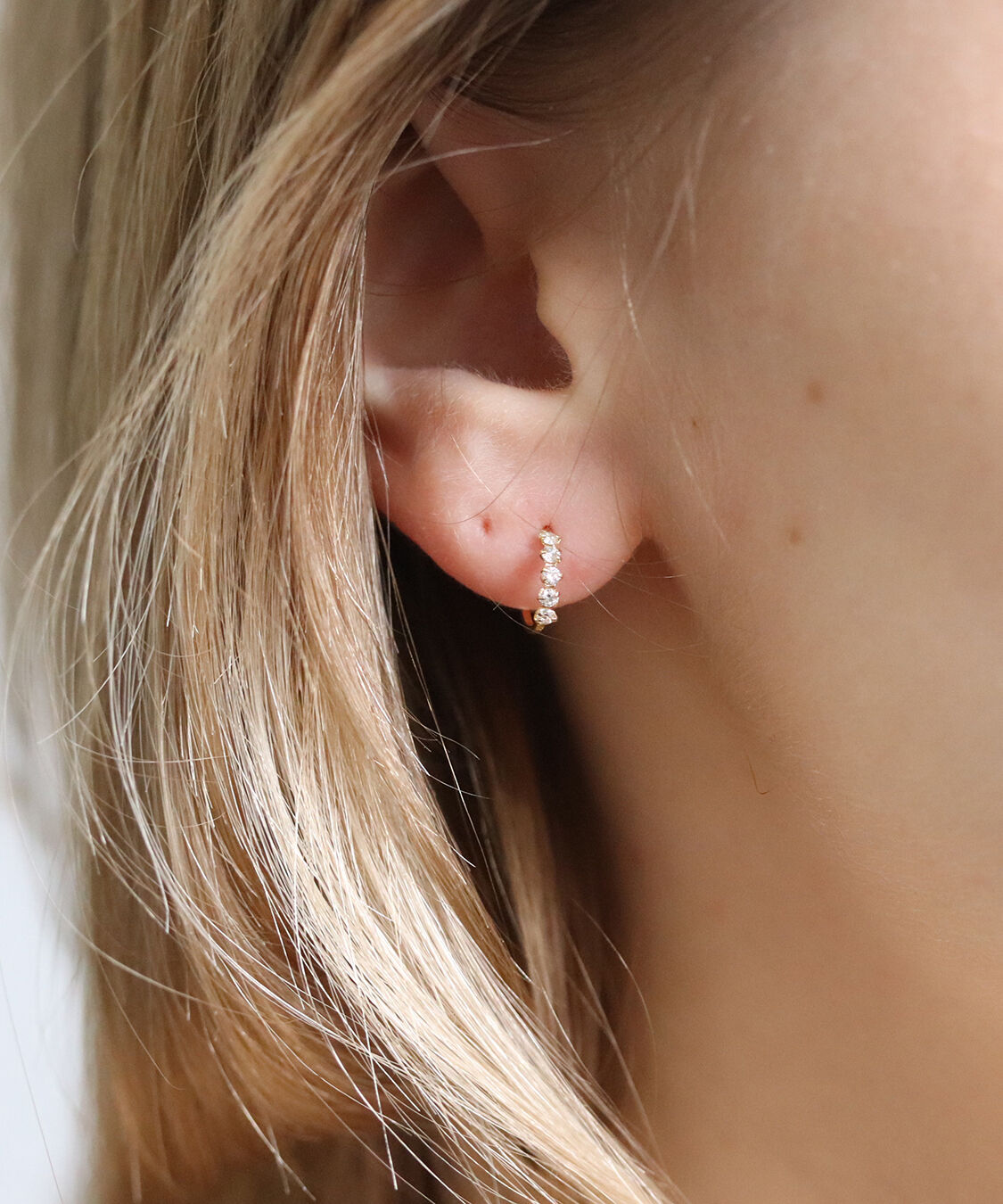  「ダイヤモンド フープ スタッド ピアス | K18」|ピアス|