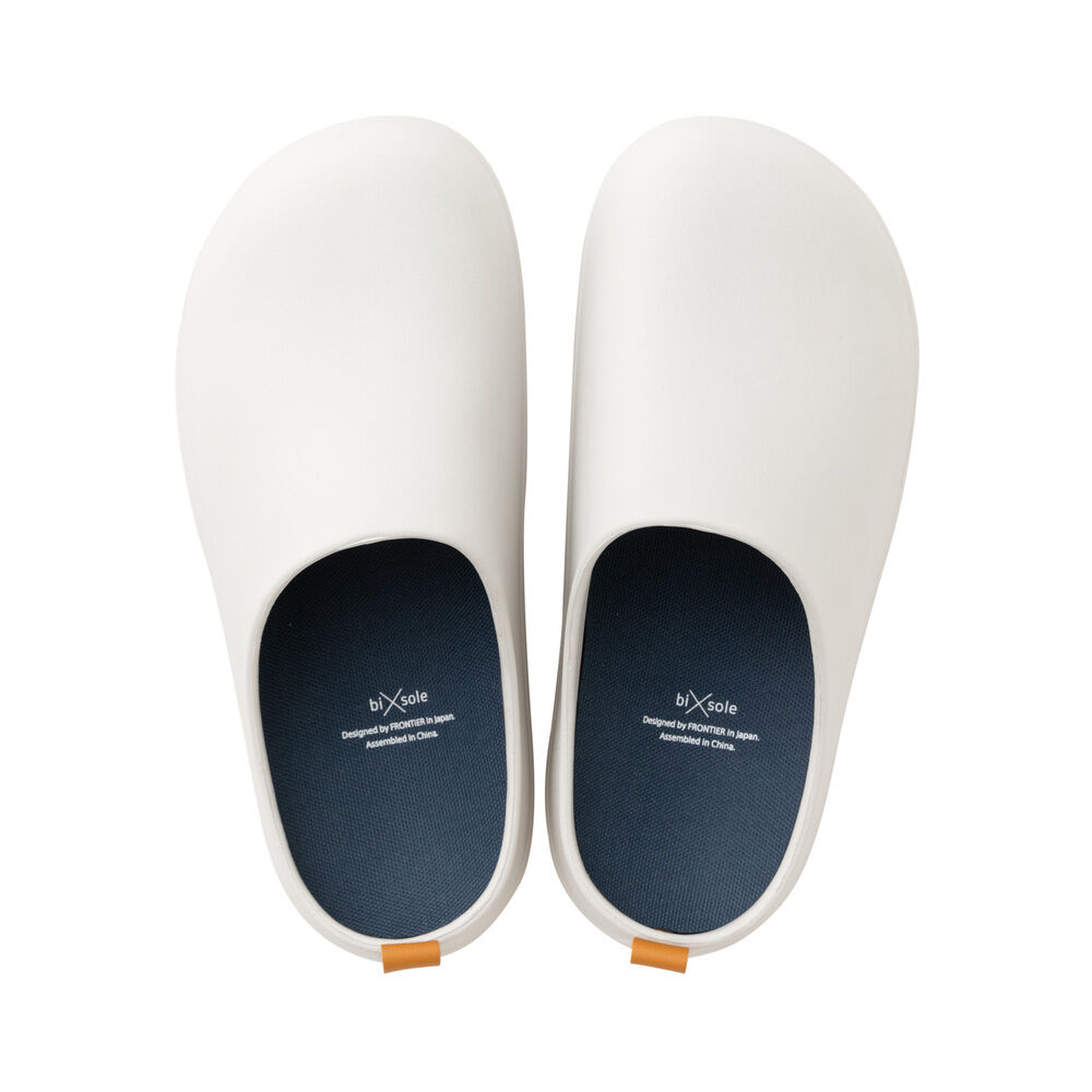 BACKYARD FAMILY「バイソール 通販 bi&times;sole サンダル コンフォートサンダル クロッグサンダル サボサンダル」|サンダル|ホワイト1