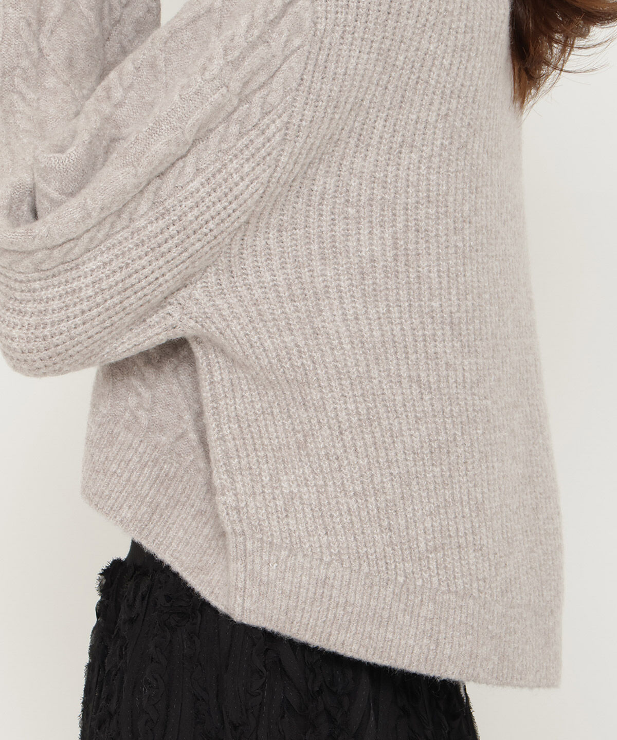 アンドクチュール「ミルドライクケーブルタートルネックプルオーバー」|ニット・セーター|