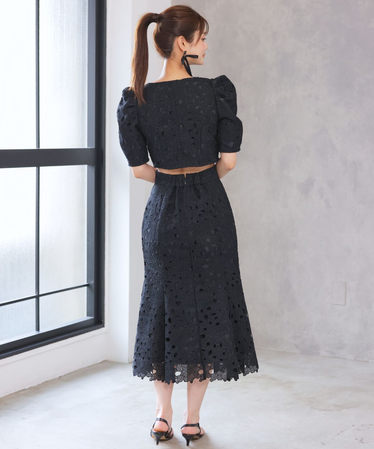 アンドクチュール「スカラレースジャケット」|ノーカラージャケット|