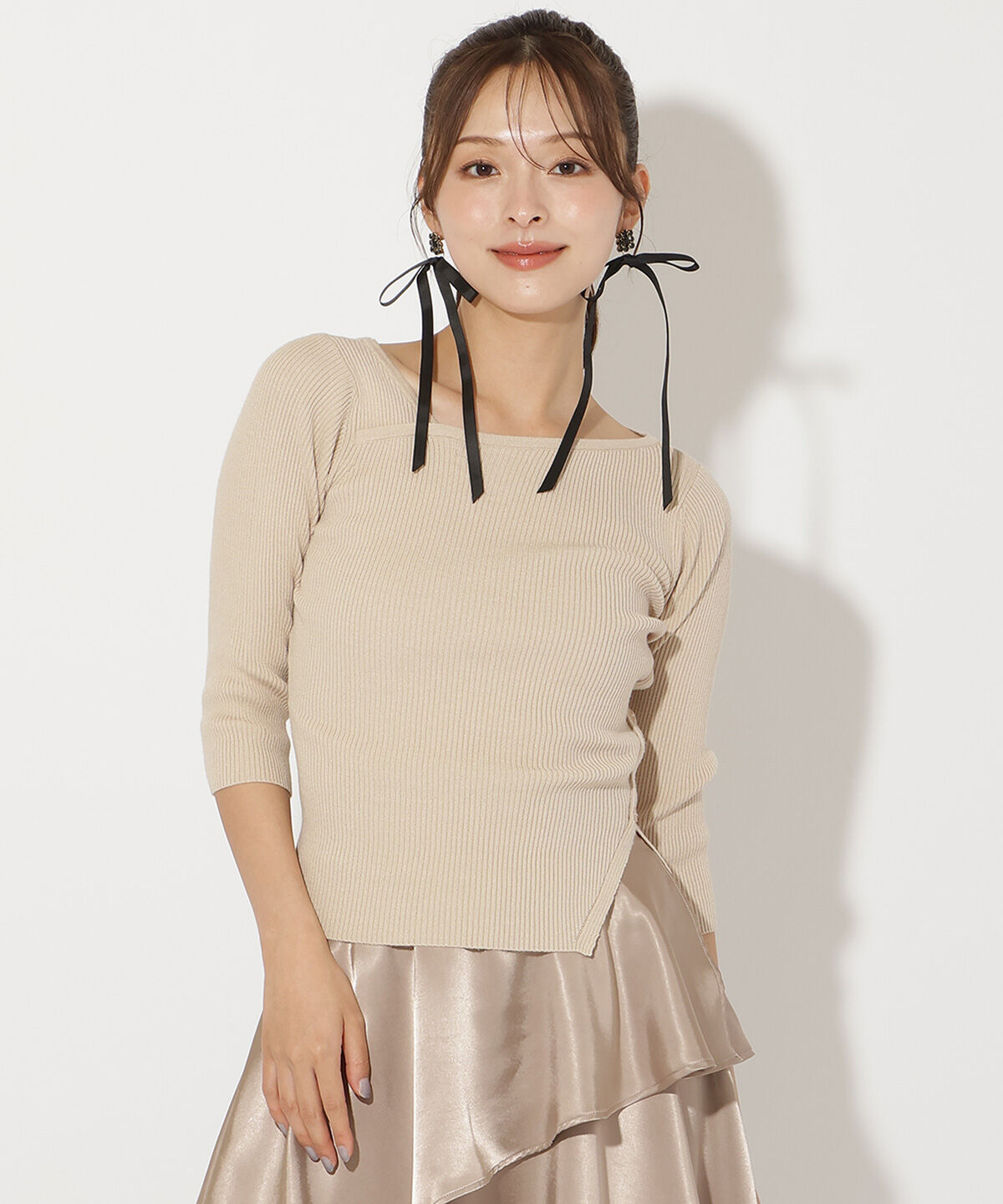 アンドクチュール「アシメVネック7分袖プルオーバー」|ニット・セーター|ベージュ