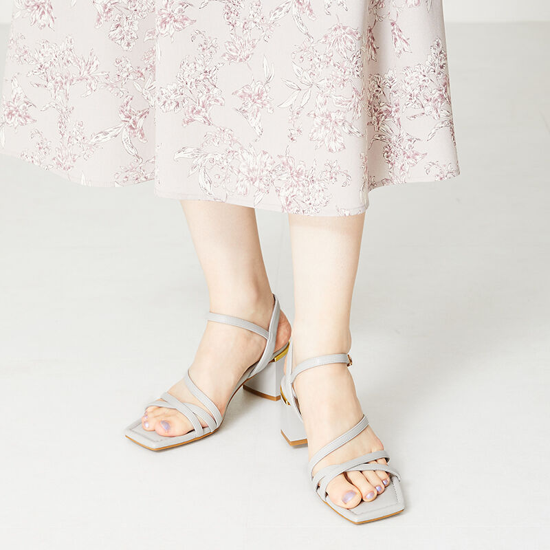 ORiental TRaffic「ナローストラップメタリックラインサンダル/41208」|サンダル|