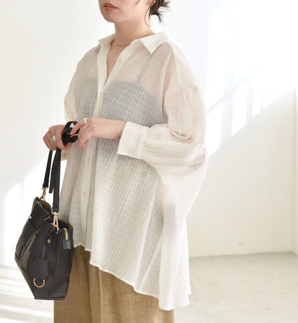 quaranciel「quaranciel :〈洗濯機可能〉シアー バンピー レギュラーカラー パフ シャツ ブラウス」|シャツ・ブラウス|