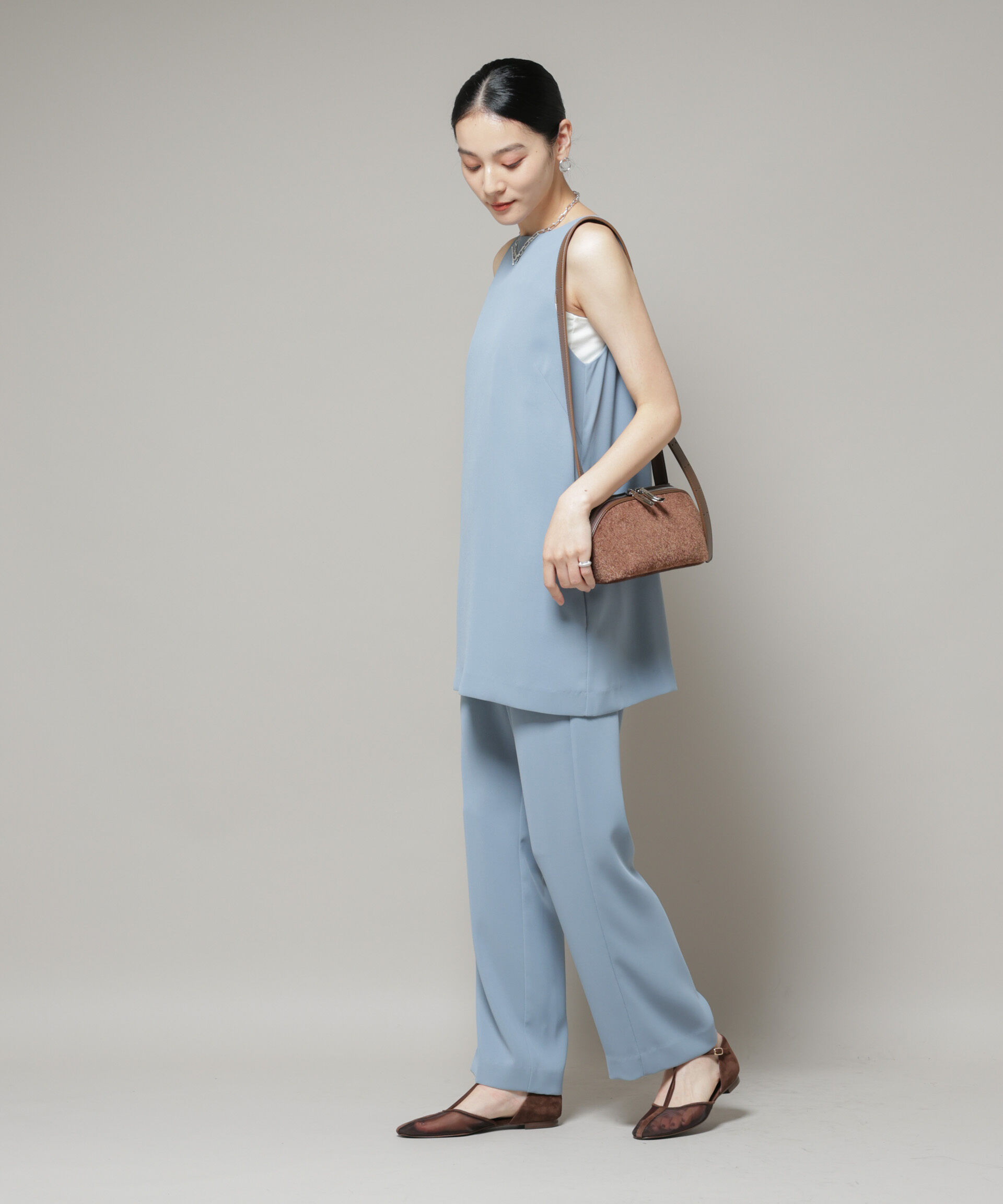 nano･universe「ダブルクロスノースリーブブラウス&times;パンツセットアップ」|ワンピース|